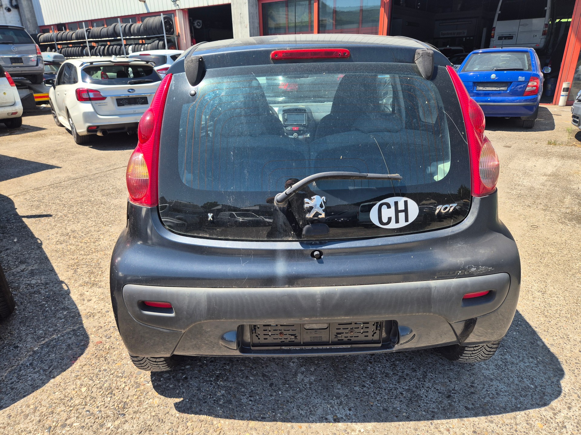 PEUGEOT 107 1.0 Trendy-image-5