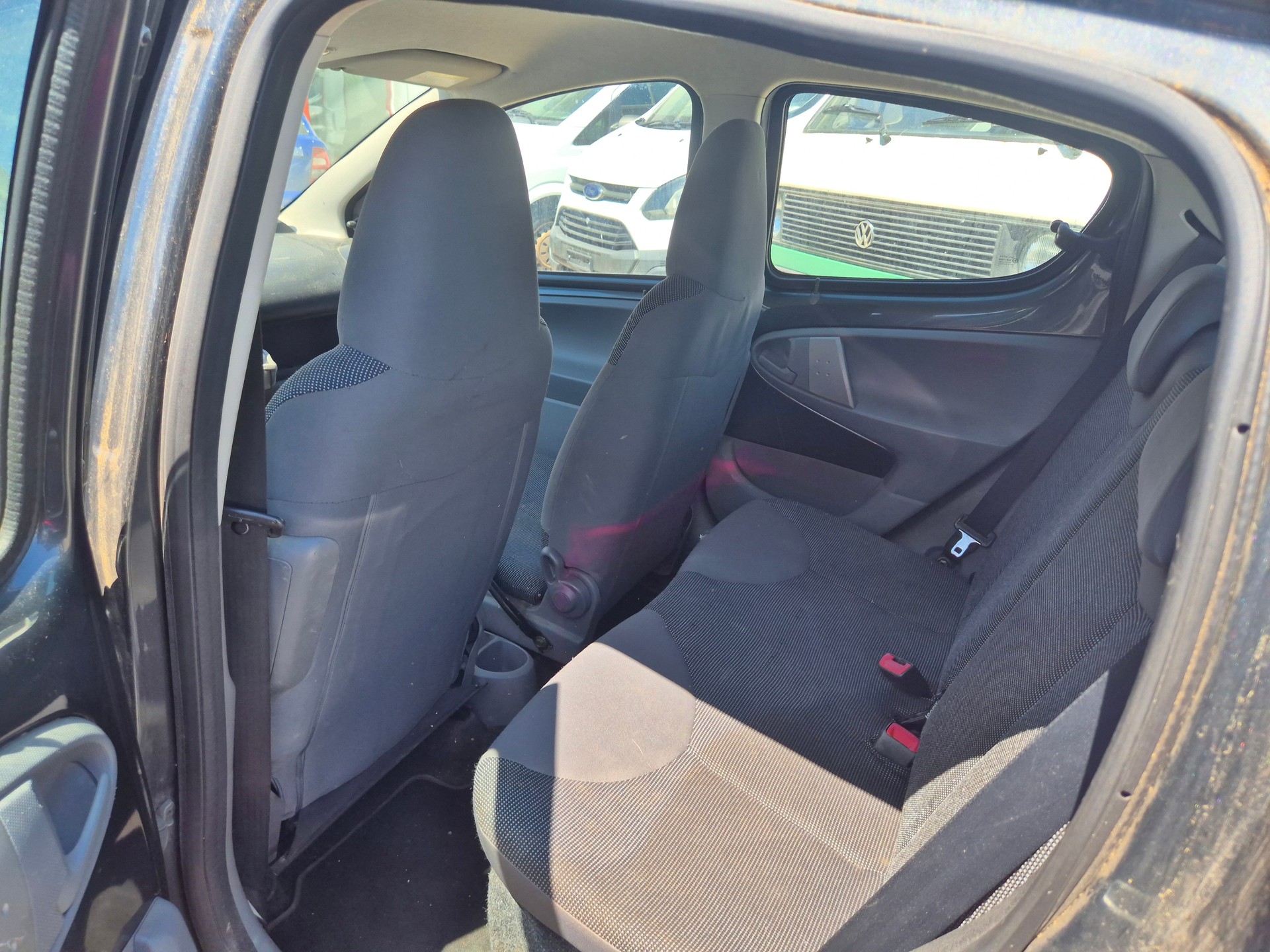 PEUGEOT 107 1.0 Trendy-image-8