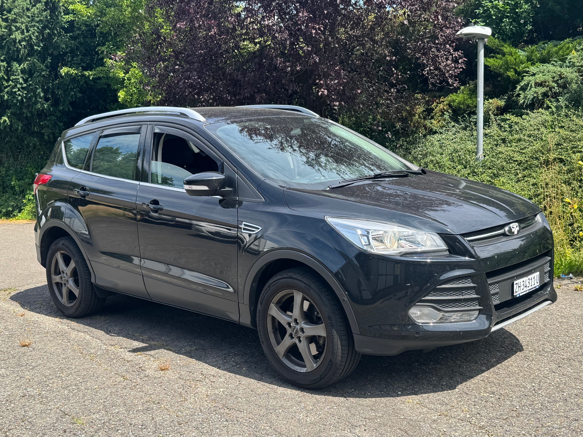 FORD Kuga 1.6 SCTi Carving 4WD Automatic-image-2