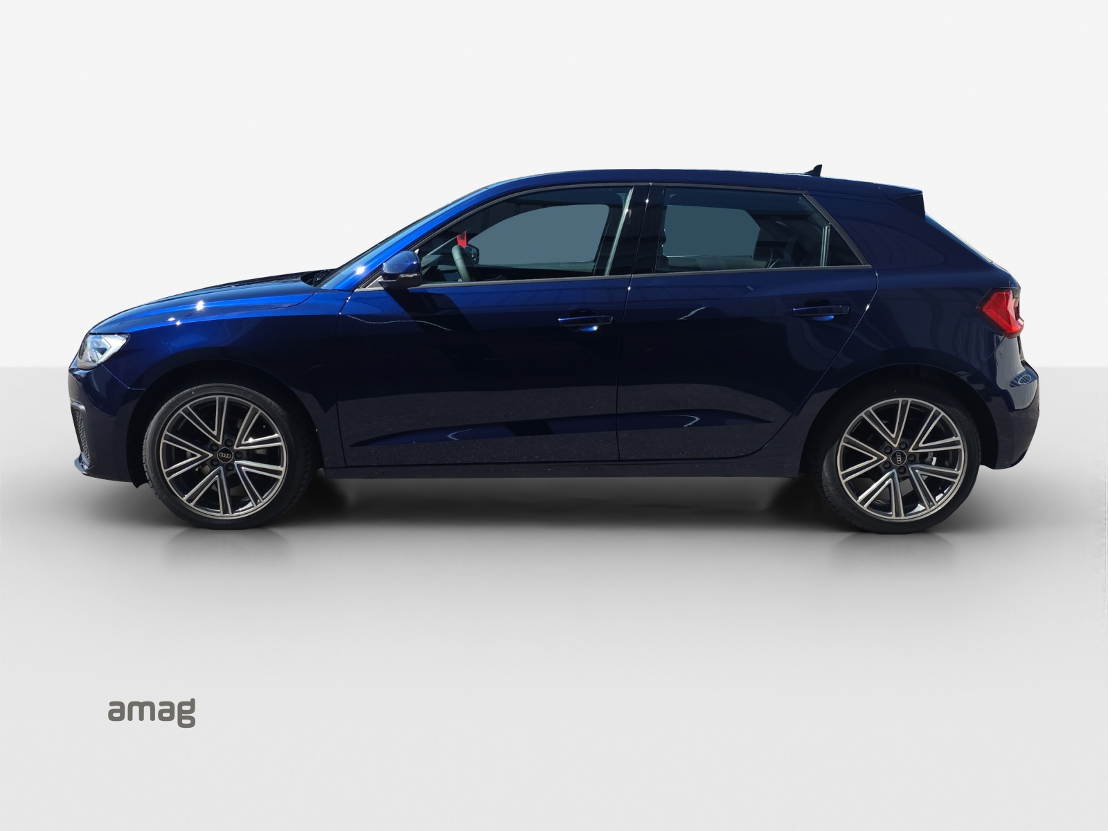 AUDI A1 Sportback 30 TFSI Attraction S-tronic-showroom-element-1