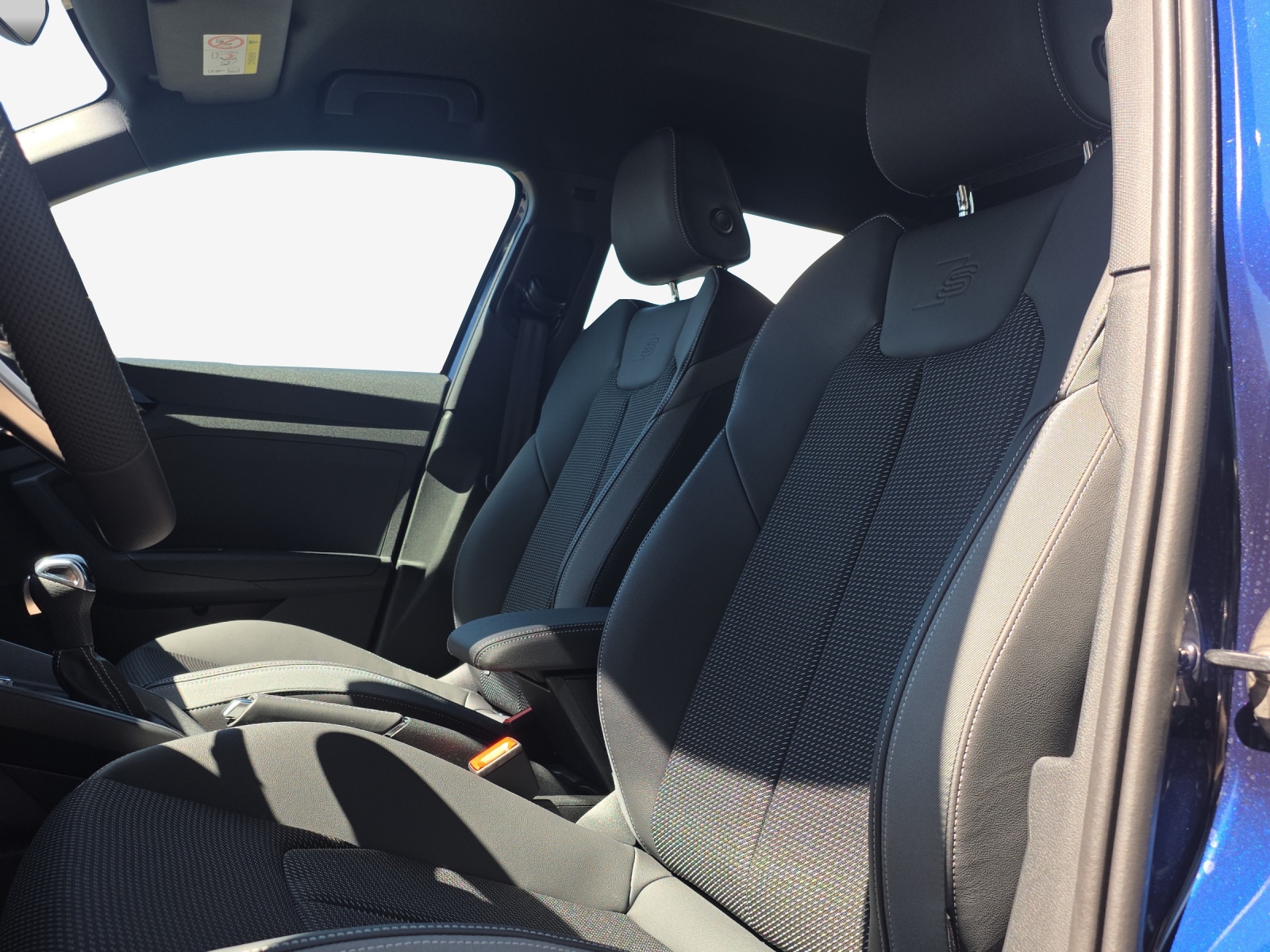 AUDI A1 Sportback 30 TFSI Attraction S-tronic-image-15
