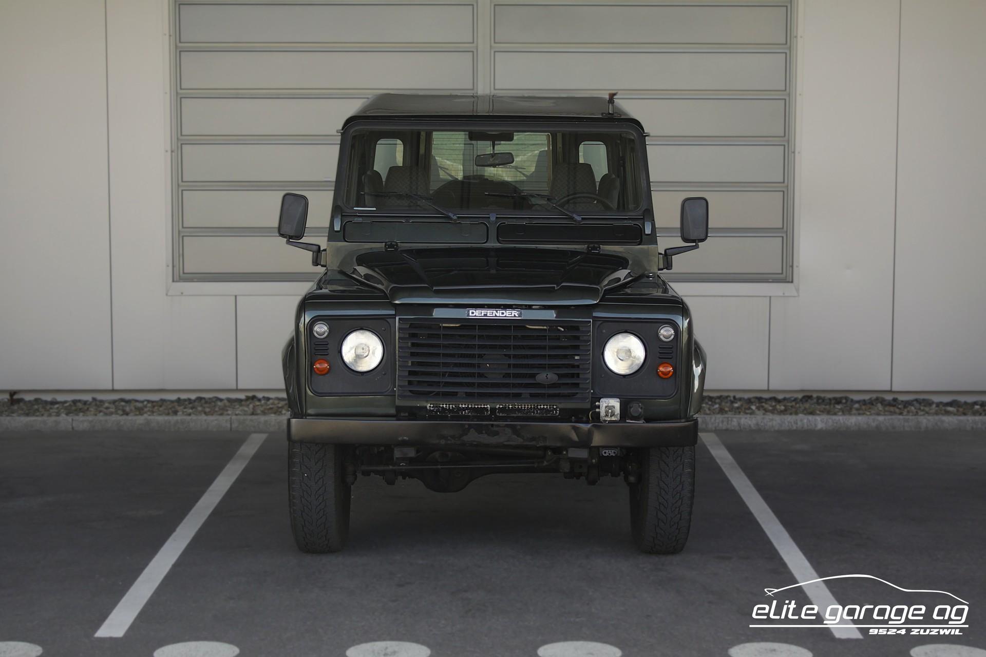 LAND ROVER Defender 90 SW 2.5 Td5-image-7