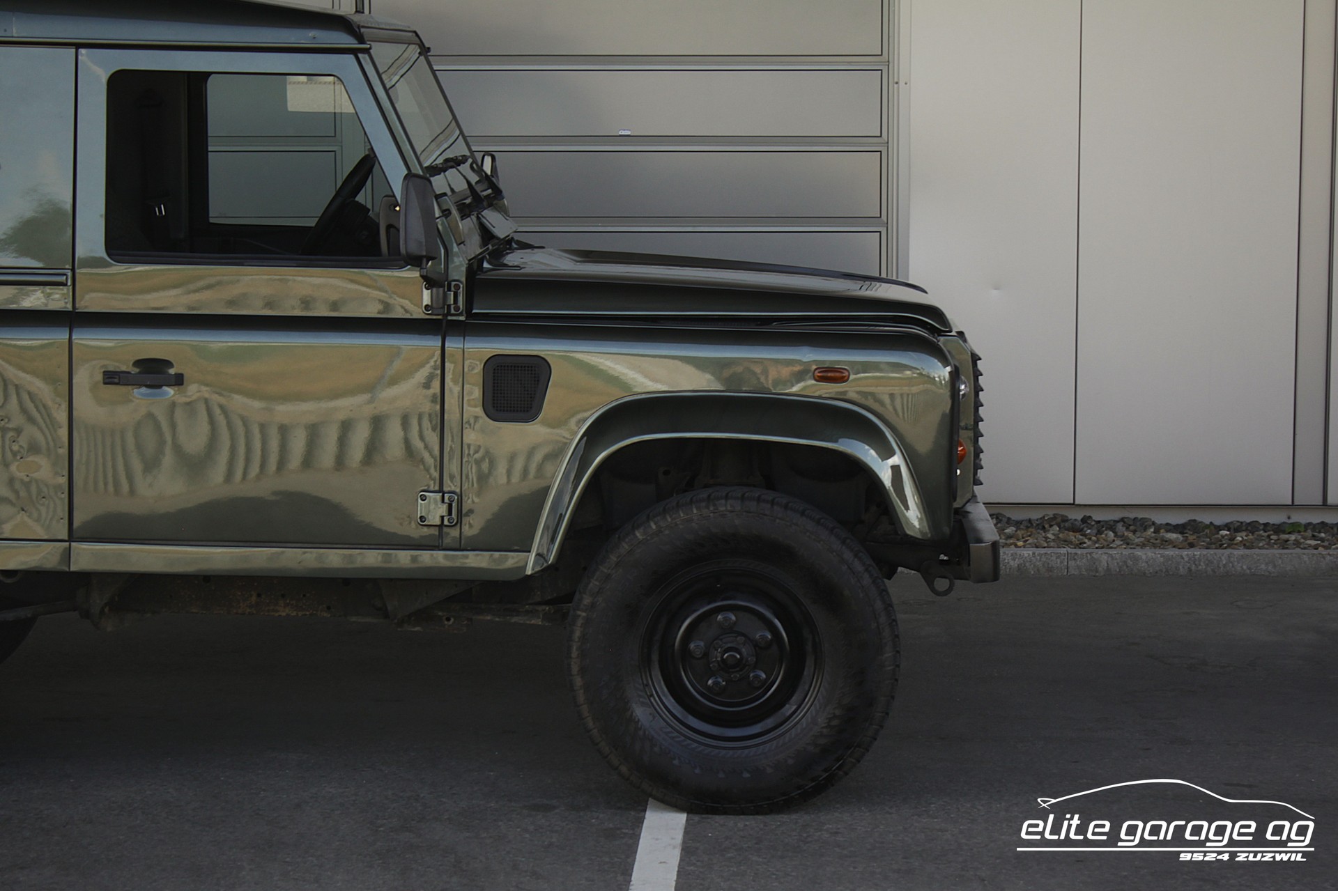 LAND ROVER Defender 90 SW 2.5 Td5-image-9