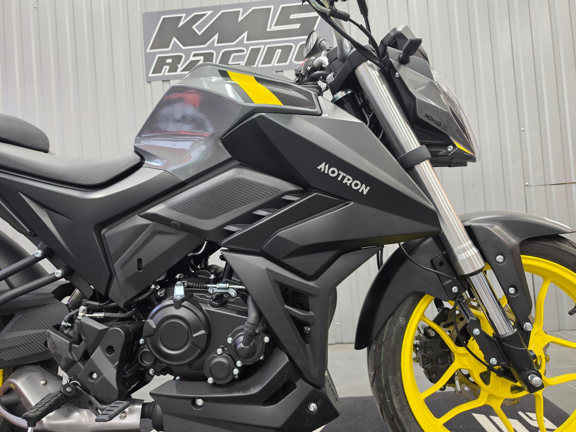 MOTRON Nomad 125-showroom-element-3