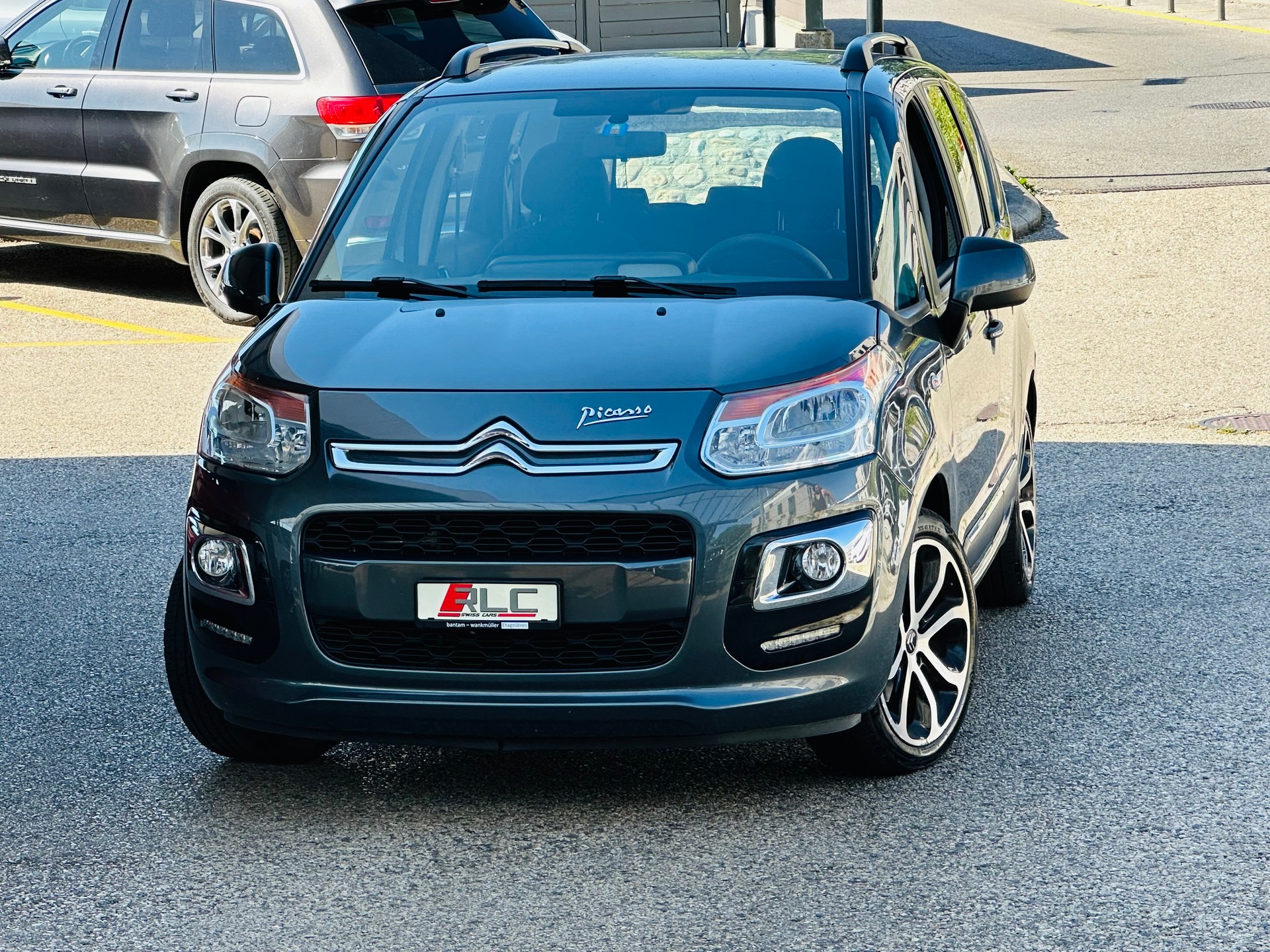 CITROEN C3 Picasso 1.2 Pure Tech Sélection-image-1