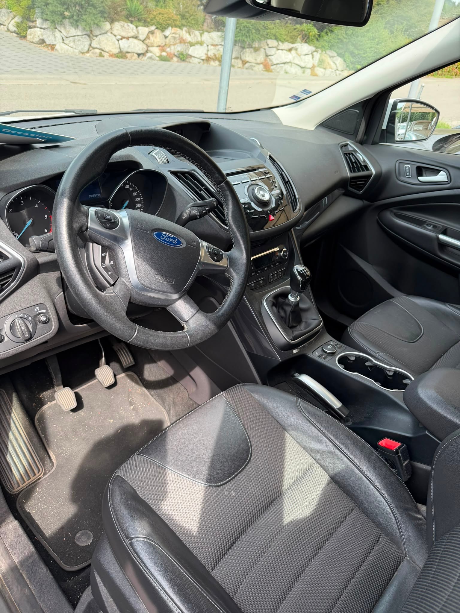 FORD Kuga 2.0 TDCi Carving 4WD-image-4