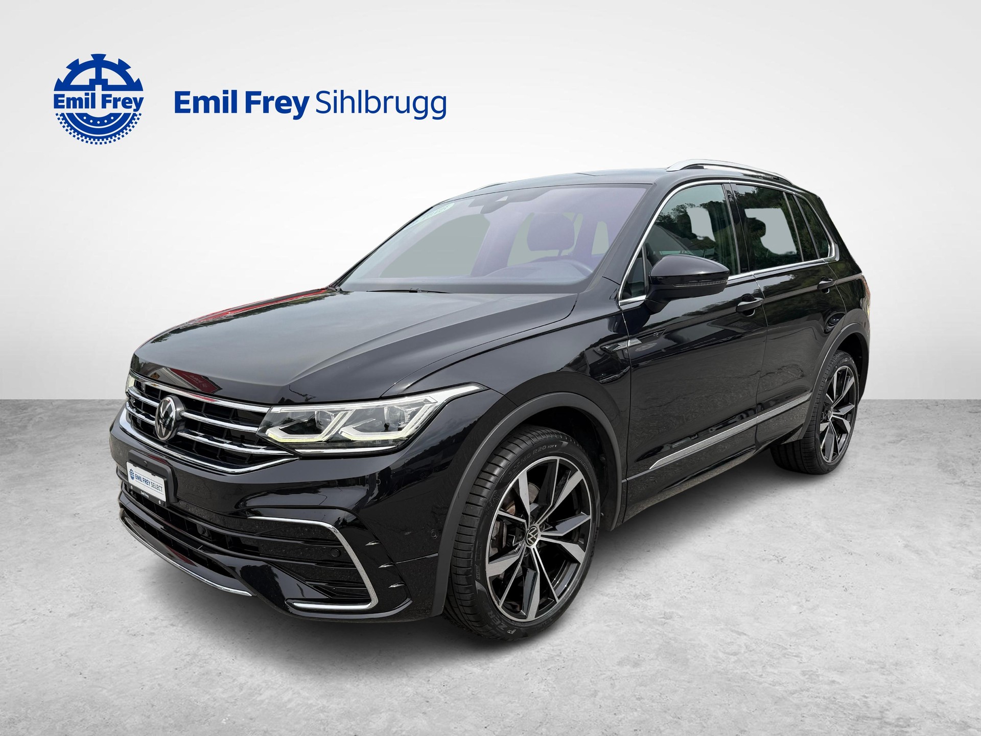 VW Tiguan 2.0 TSI R-Line DSG-image-0