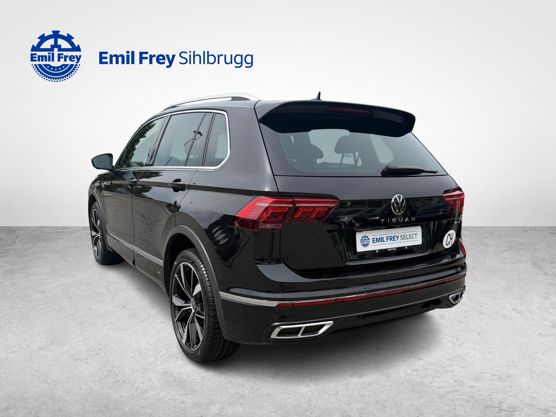 VW Tiguan 2.0 TSI R-Line DSG-image-7