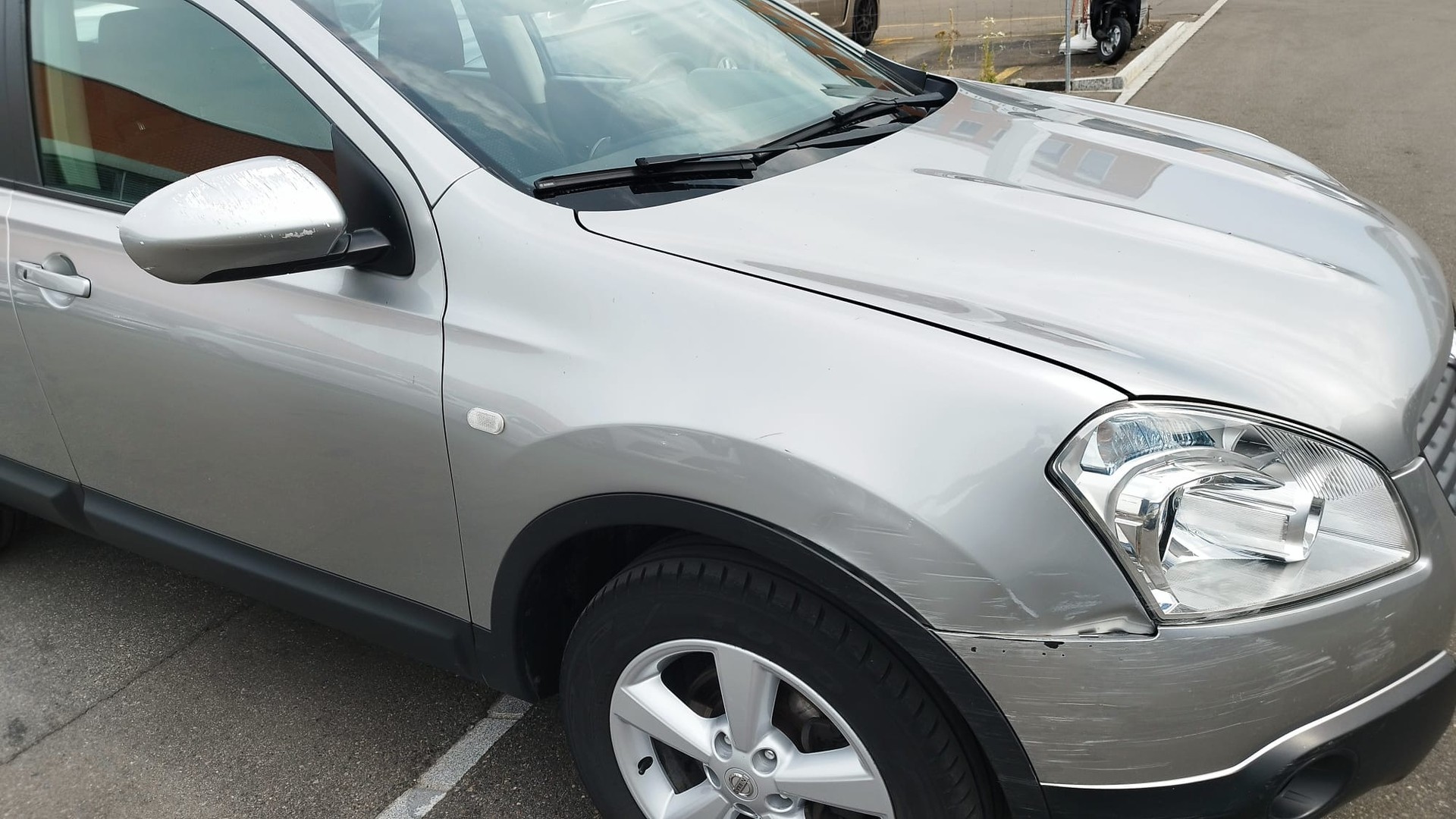 NISSAN Qashqai 2.0 dCi 4WD tekna-image-13