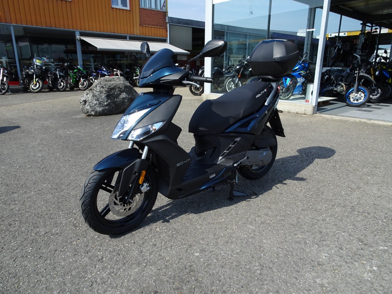 KYMCO Agility 50 16'' 4T (45km/h)-showroom-element-3