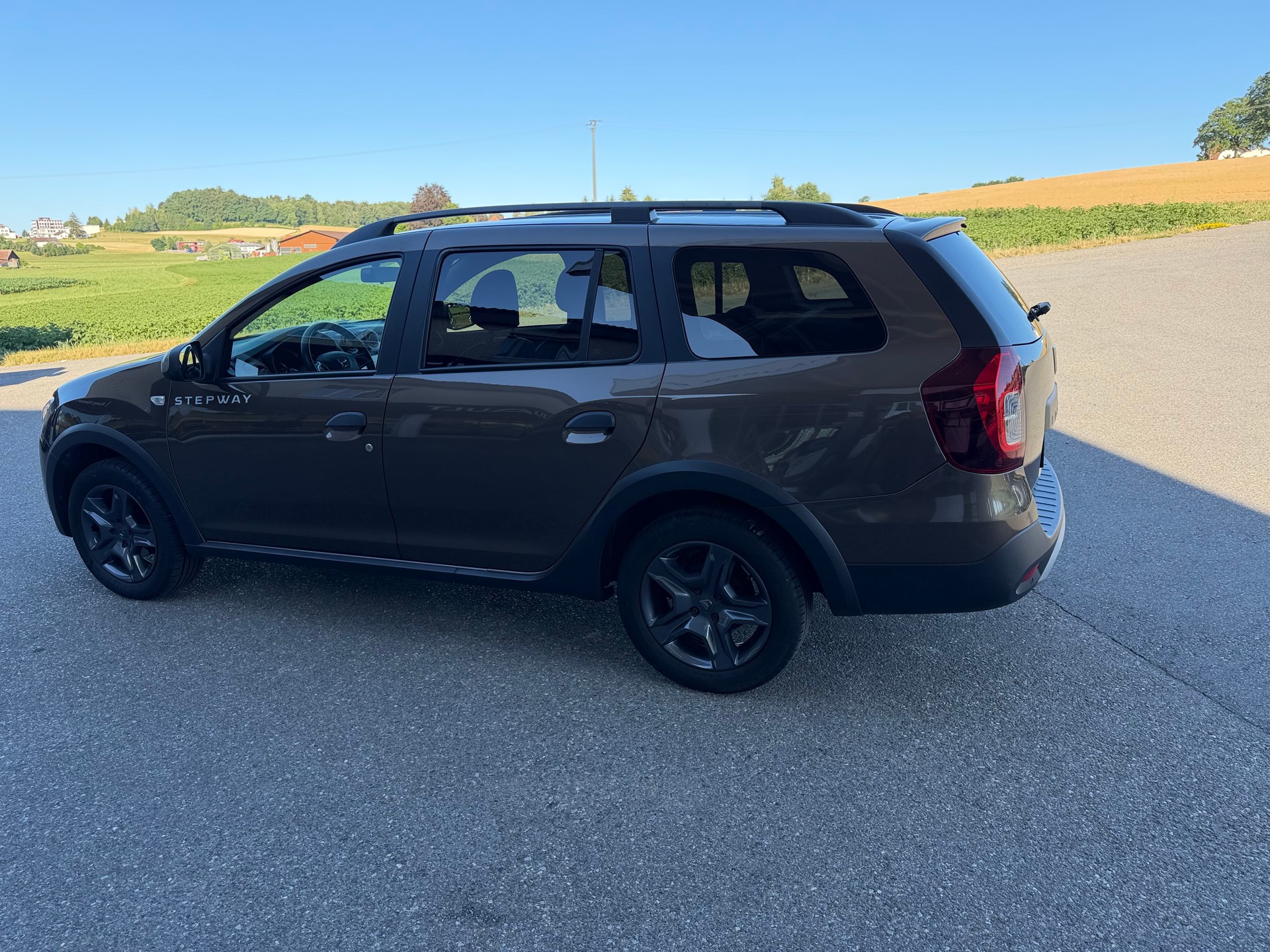 DACIA Logan MCV 0.9 Stepway Unlimited-image-6