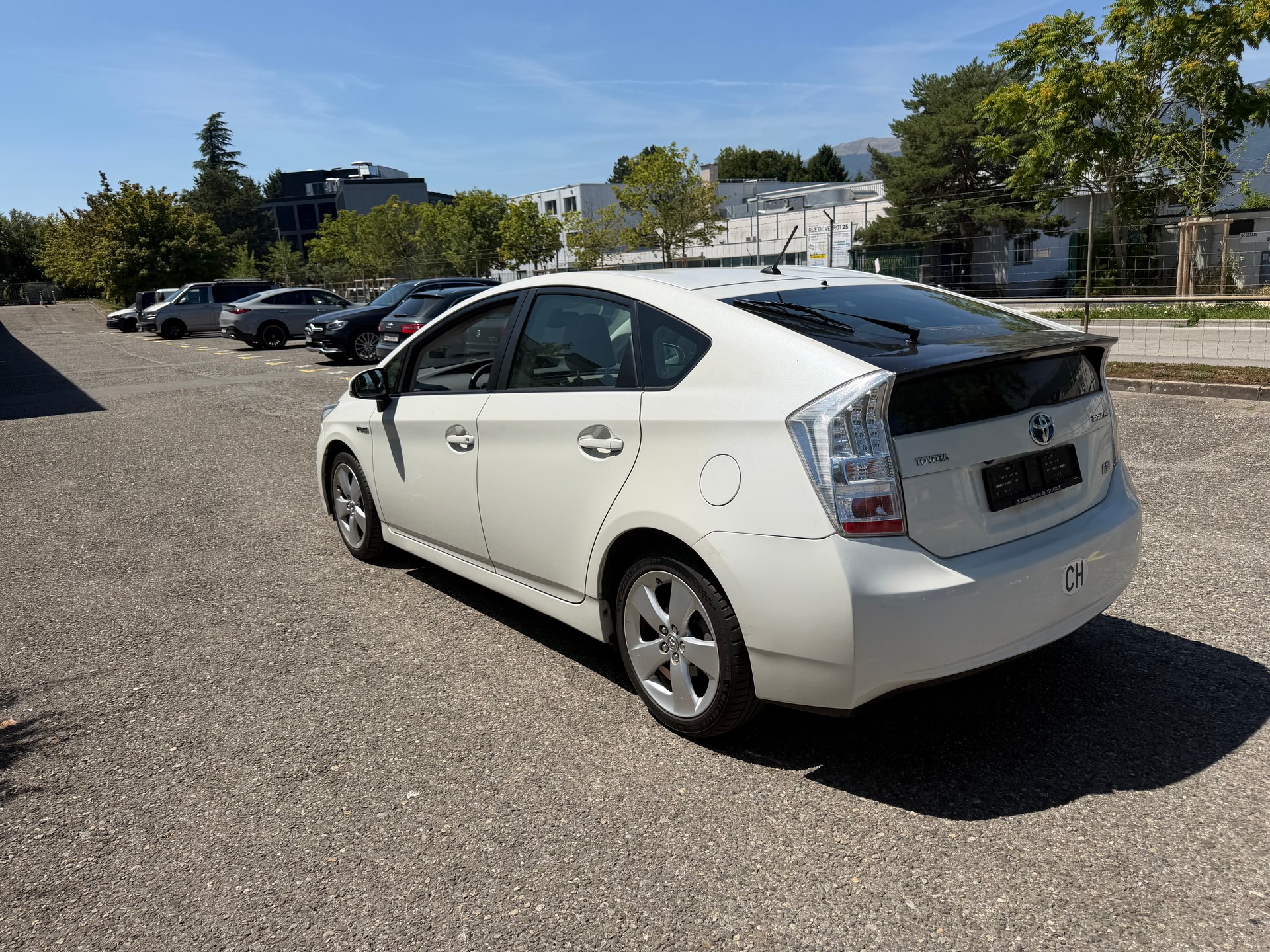 TOYOTA Prius 1.8 16V HSD Sol Premium-image-6