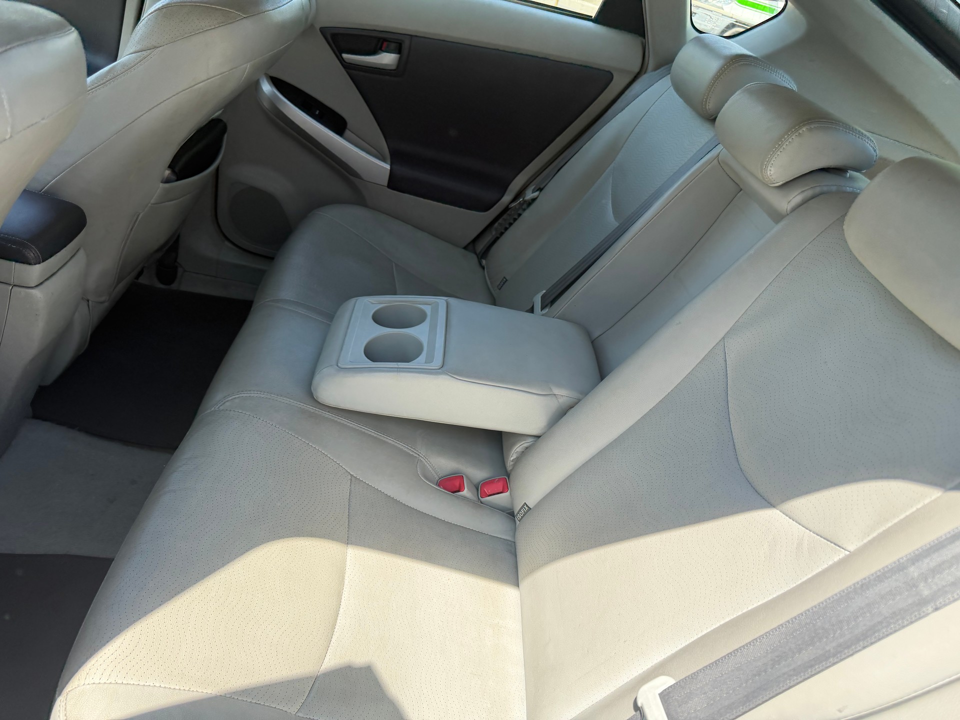 TOYOTA Prius 1.8 16V HSD Sol Premium-image-7