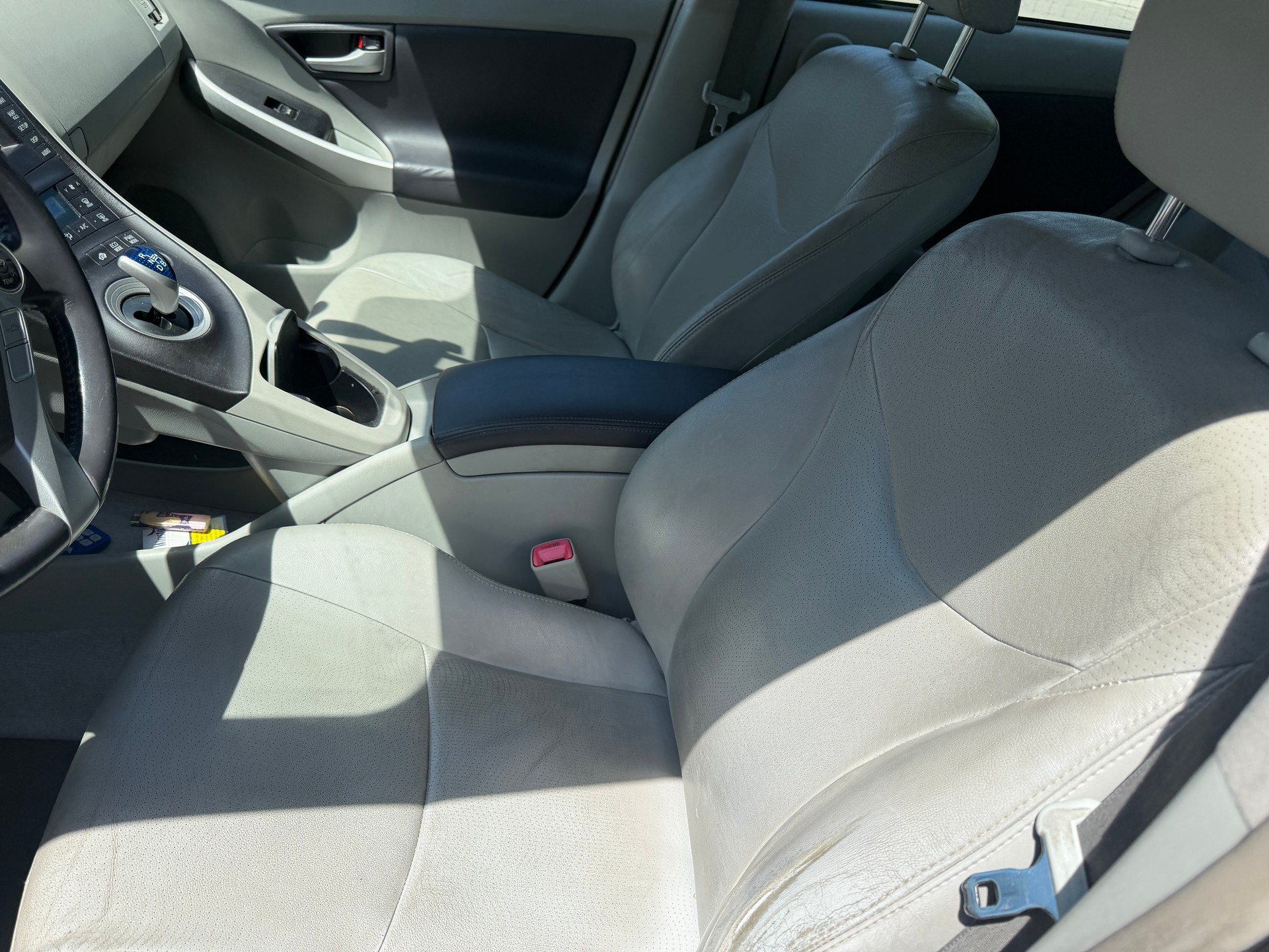 TOYOTA Prius 1.8 16V HSD Sol Premium-image-8