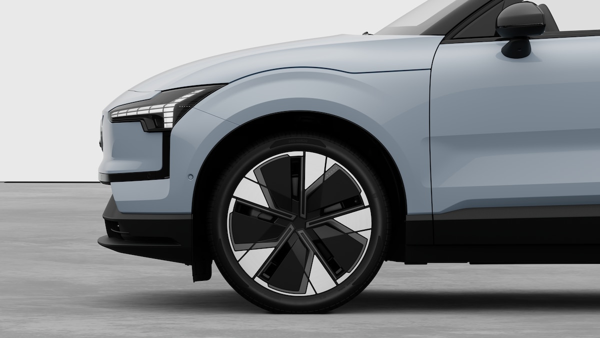 VOLVO EX 30 P8 Ultra AWD-image-7