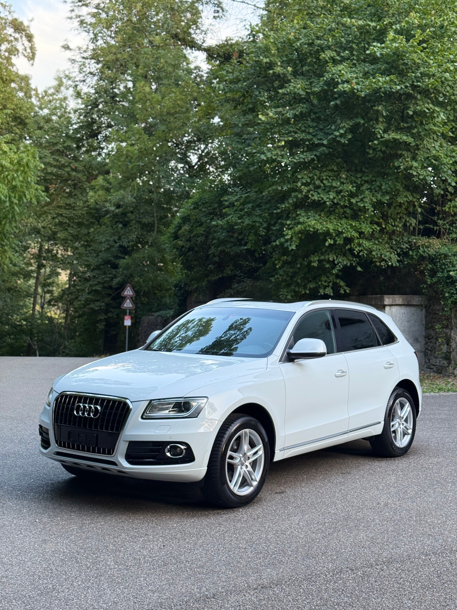 AUDI Q5 2.0 TFSI quattro tiptronic-image-0