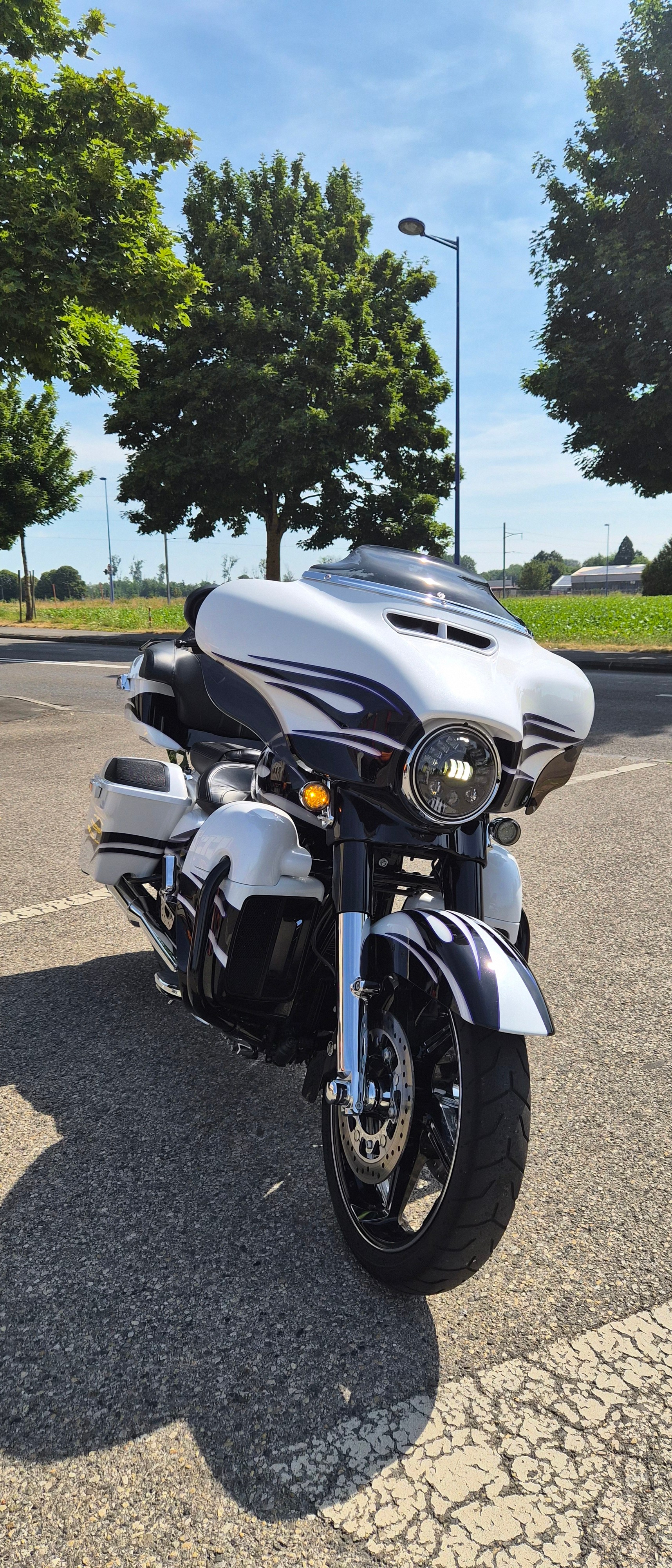 HARLEY-DAVIDSON FLHXSE Street Glide ABS CVO-showroom-element-3
