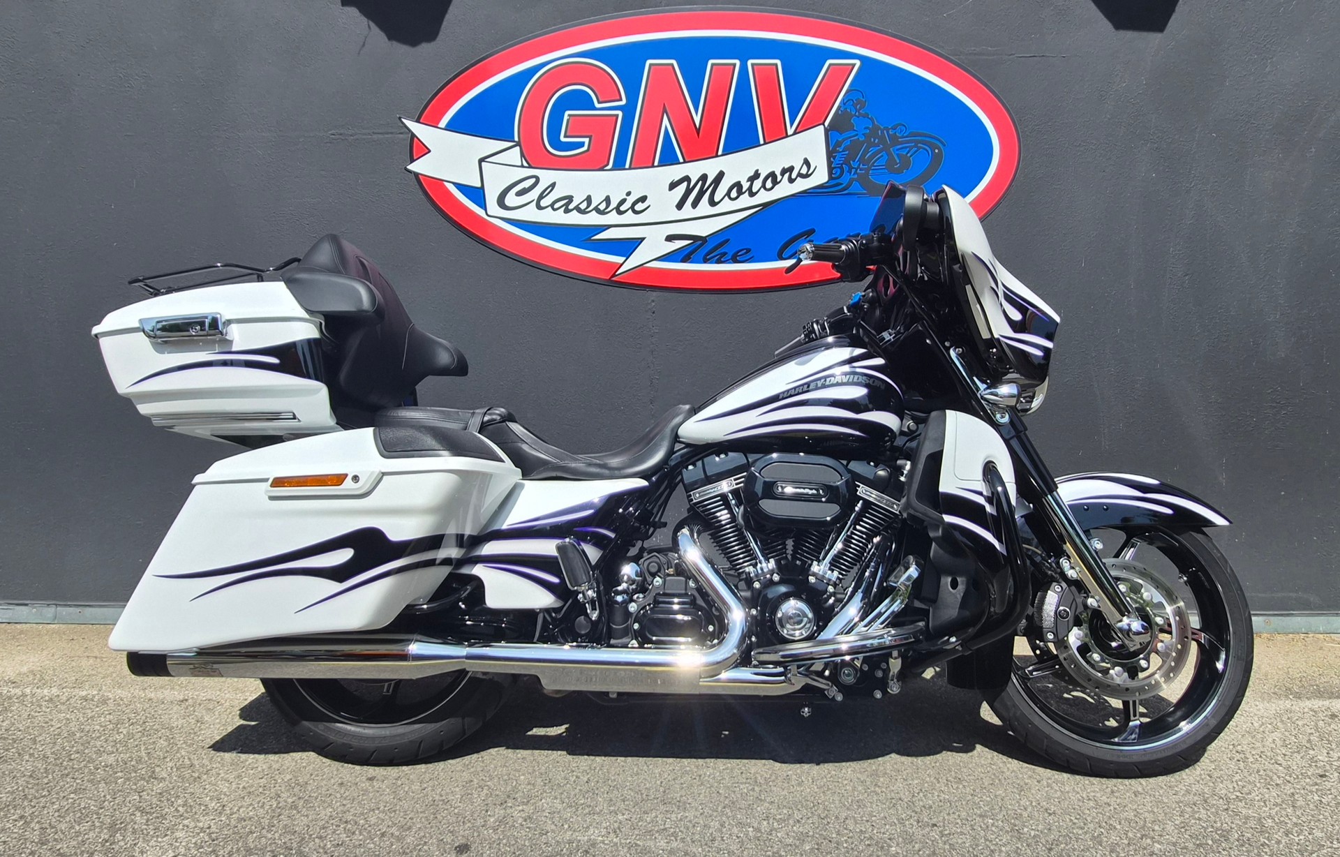 HARLEY-DAVIDSON FLHXSE Street Glide ABS CVO
