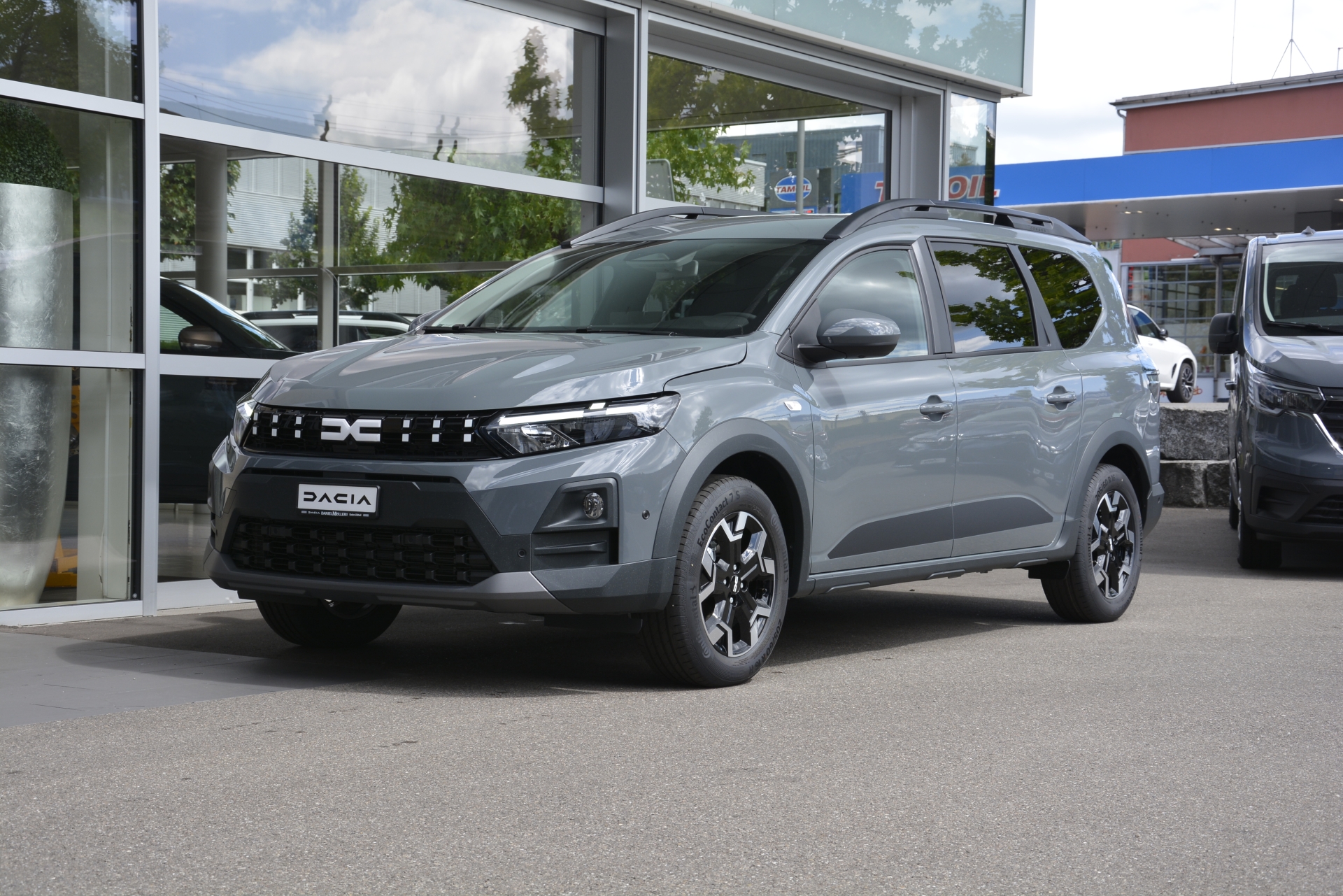 DACIA Jogger journey hybrid 155 5-Plätzer-image-0