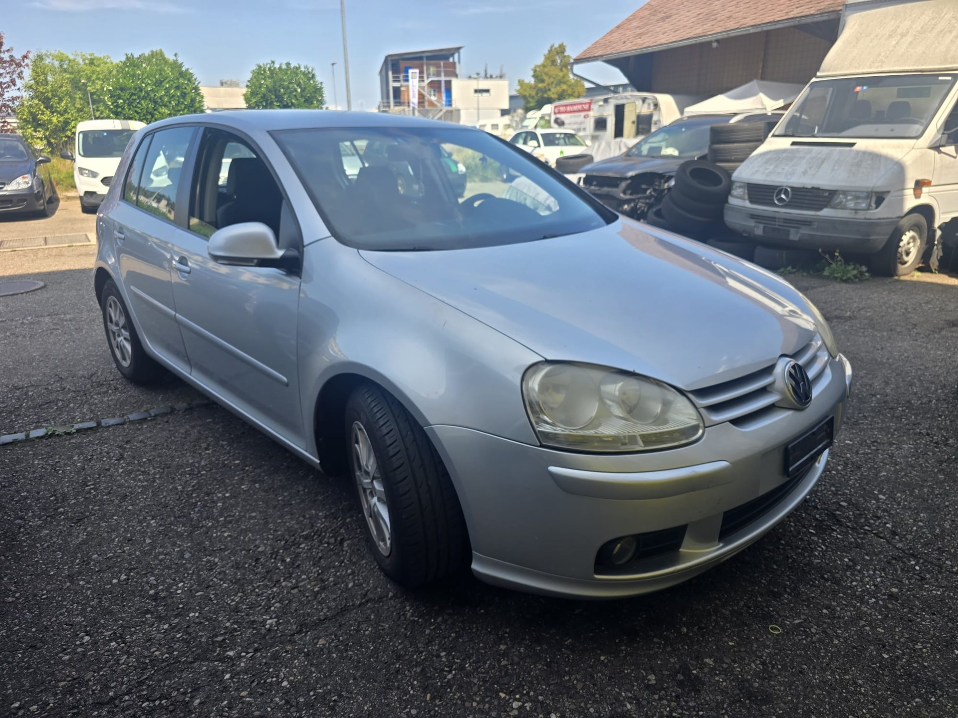 VW Golf 2.0 FSI Comfortline-image-0