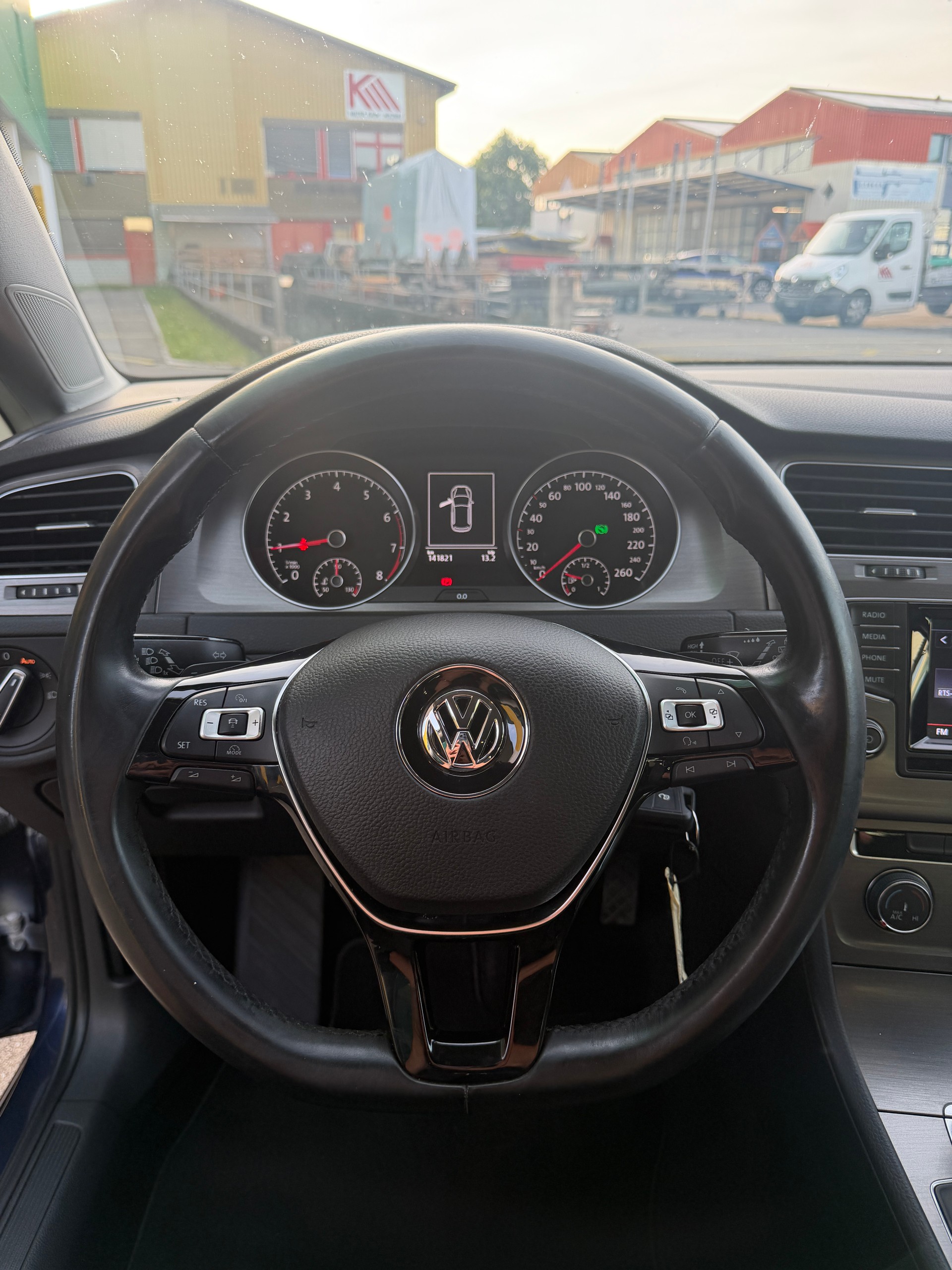 VW Golf 1.4 TSI Comfortline DSG-image-12