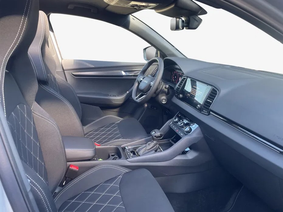 SKODA Karoq 2.0 TSI SportLine 4x4 DSG-image-4