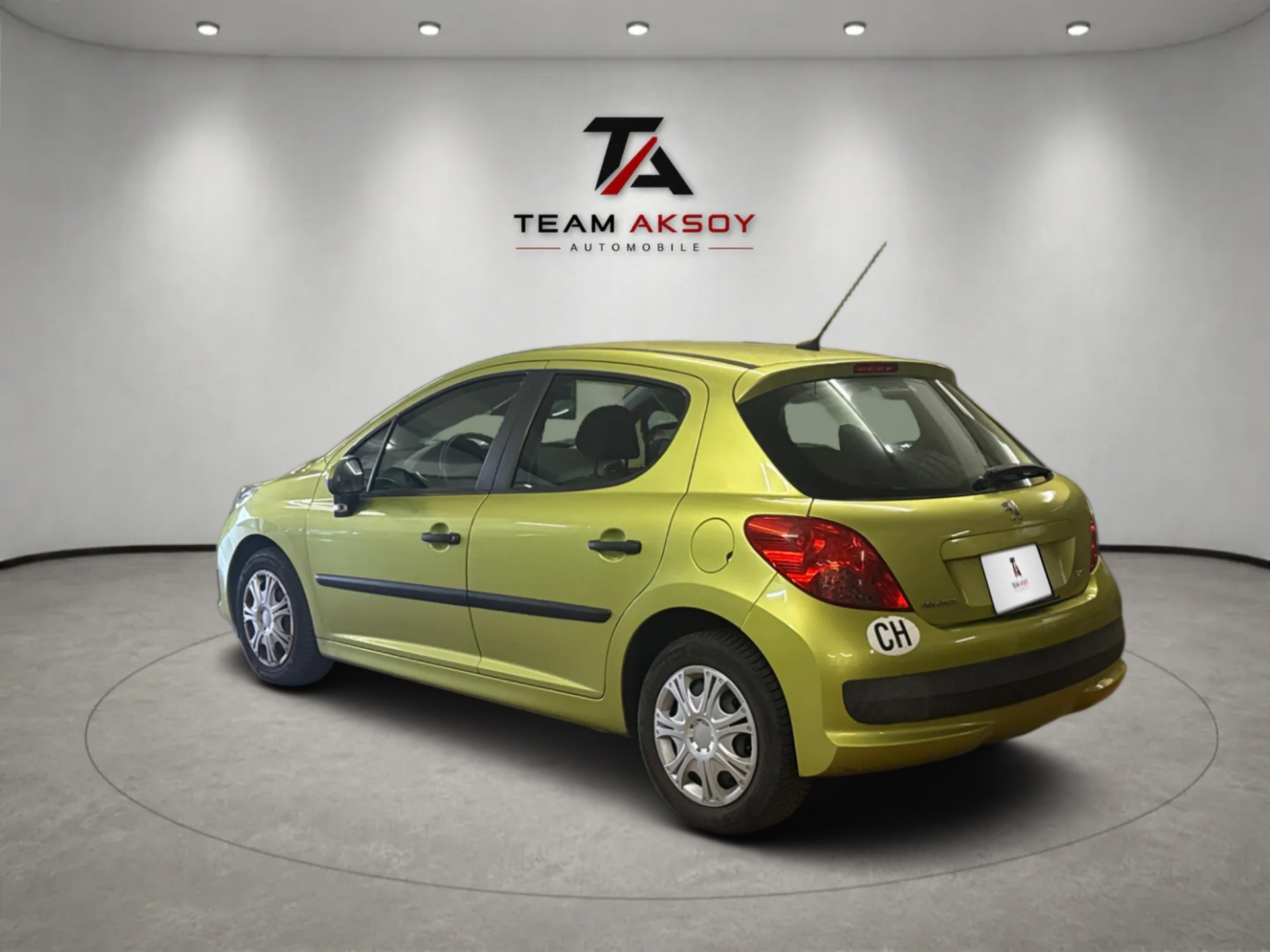 PEUGEOT 207 1.4 Urban-image-6