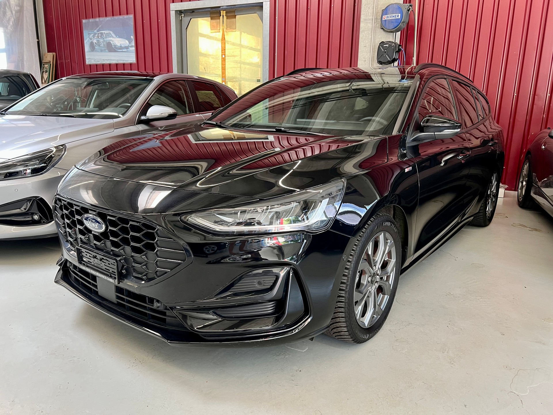 FORD Focus 1.5 TDCi EcoBlue ST-Line X Automatic-image-1