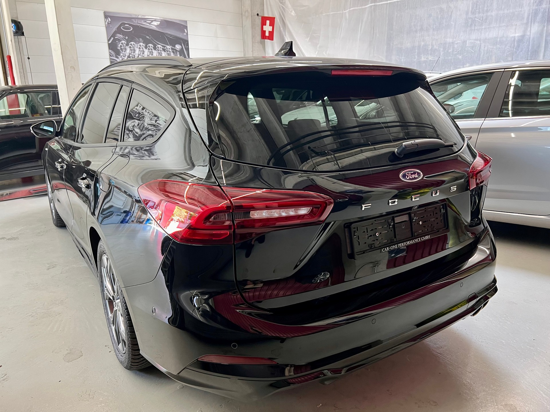 FORD Focus 1.5 TDCi EcoBlue ST-Line X Automatic-image-2