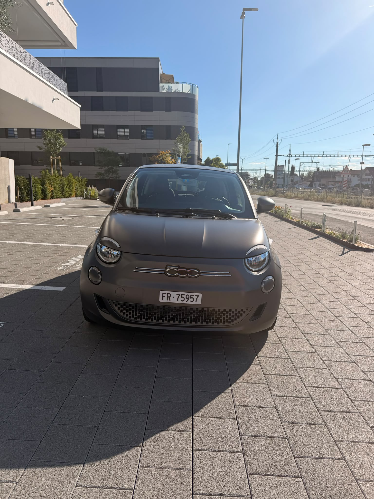 FIAT 500 C electric 87 kW Icon-image-2