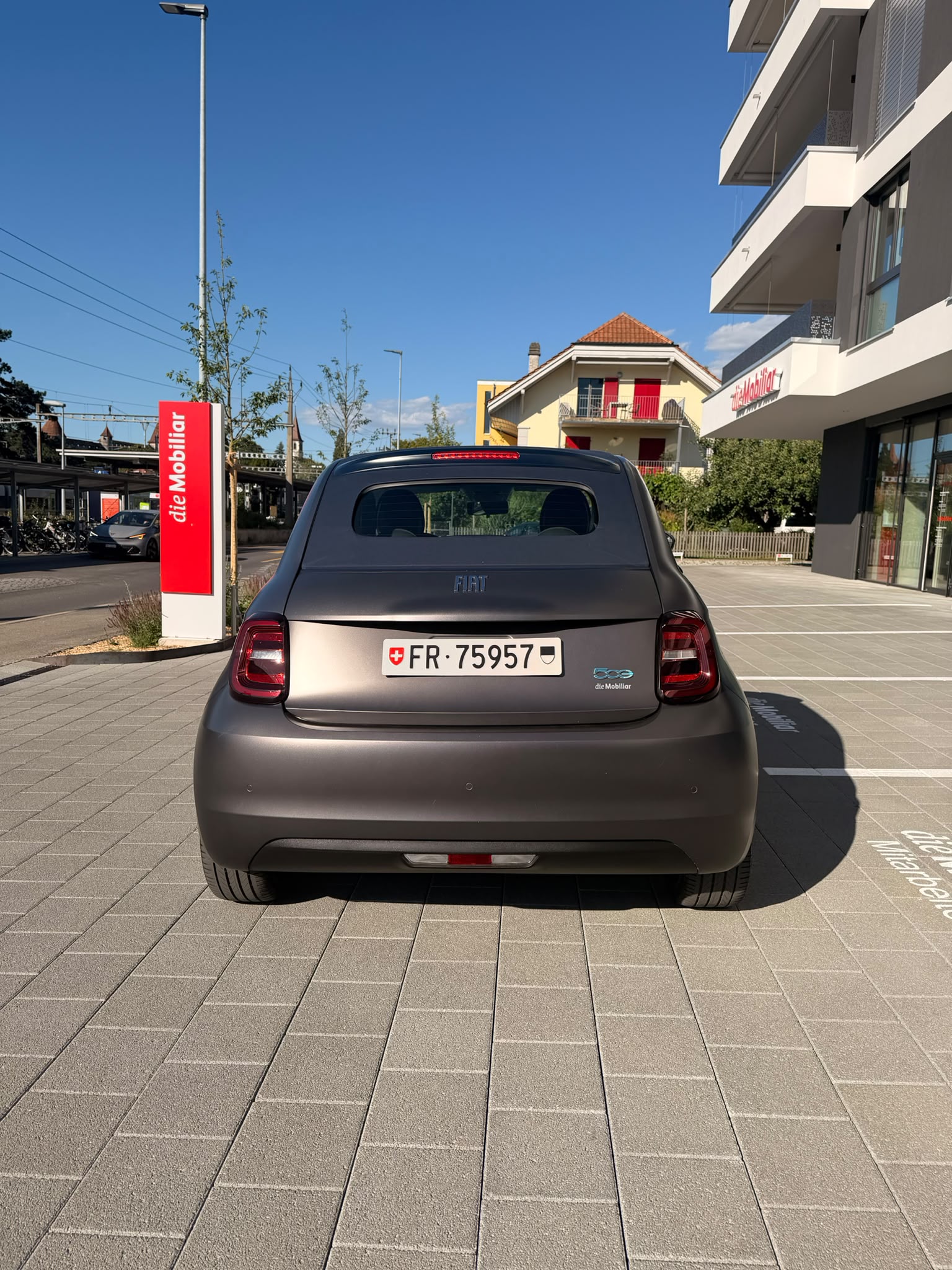 FIAT 500 C electric 87 kW Icon-image-5