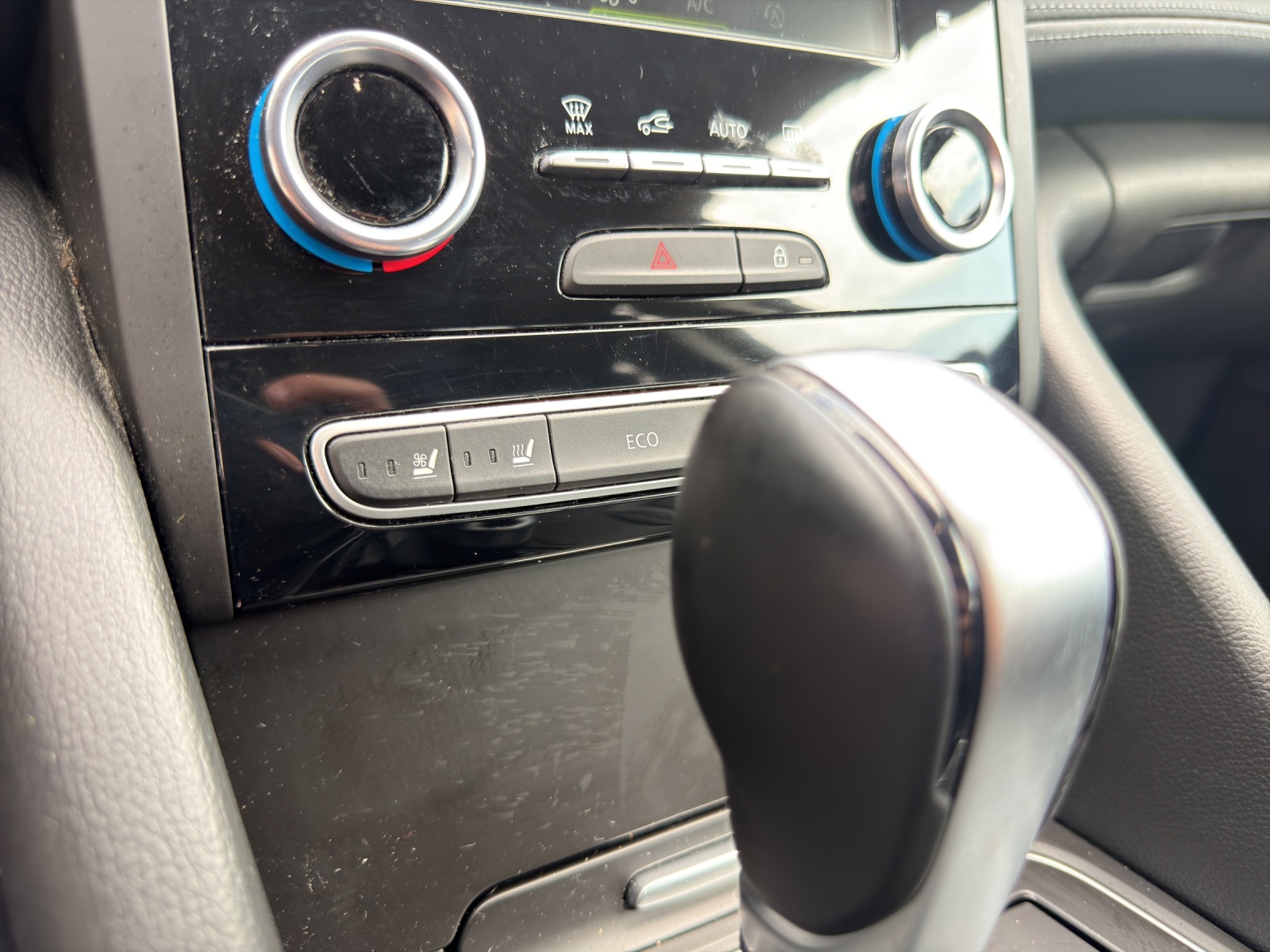 RENAULT Talisman Grandtour 1.6 TCe Initiale EDC-image-23
