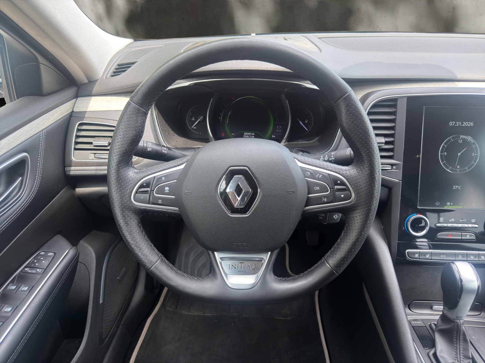 RENAULT Talisman Grandtour 1.6 TCe Initiale EDC-image-9