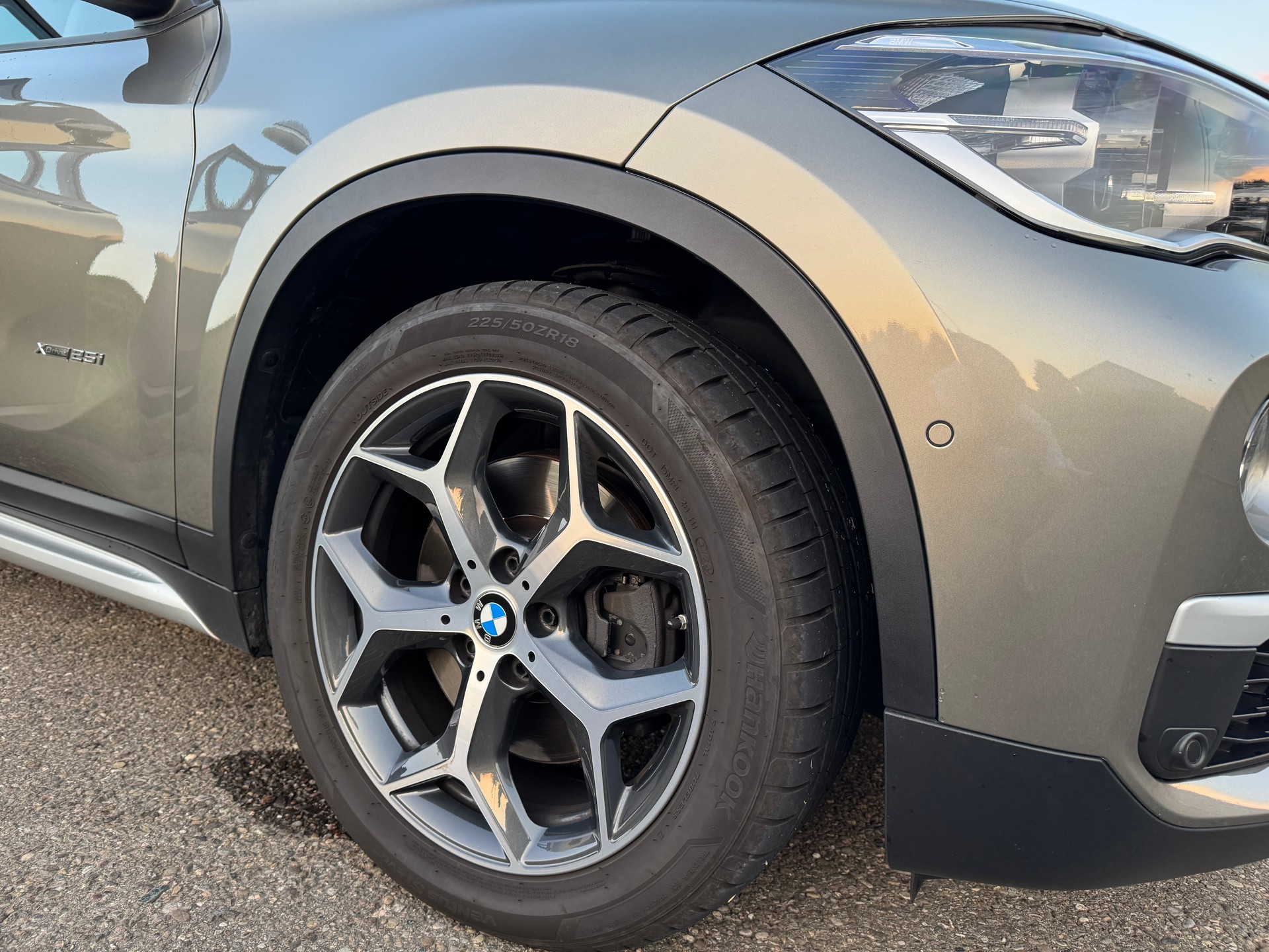 BMW X1 25i xDrive xLine *TOP-Ausstattung*-image-3