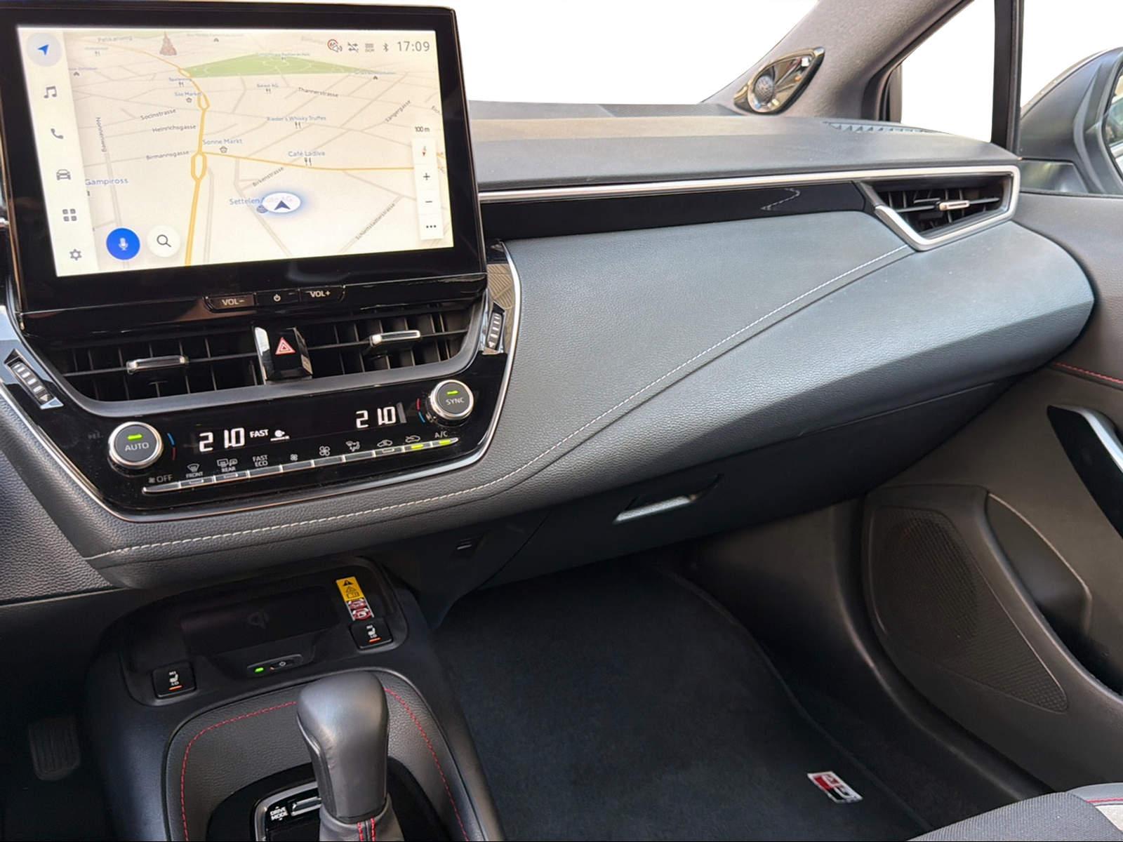 TOYOTA Corolla 2.0 HSD GR Sport-image-12