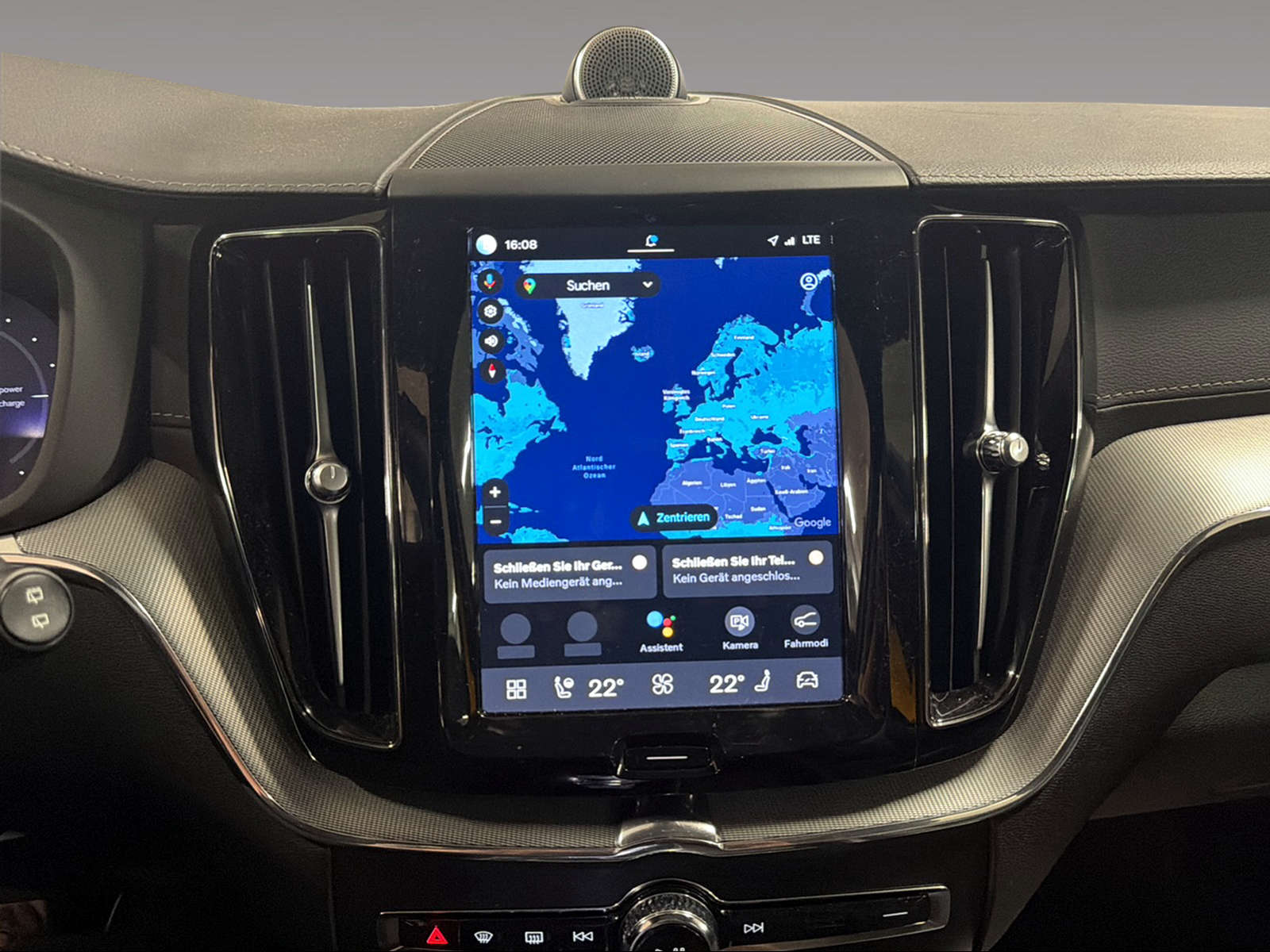 VOLVO XC60 2.0 T8 TE Polestar eAWD-image-9