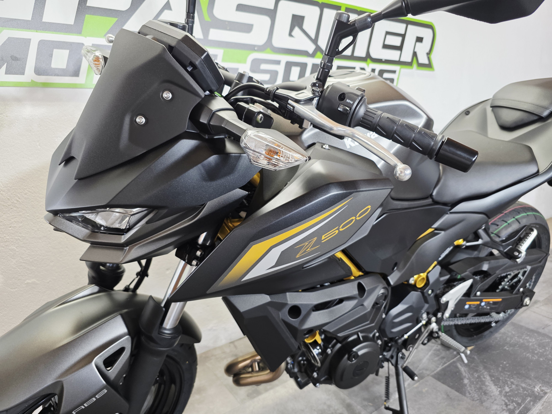 KAWASAKI Z 500-image-4