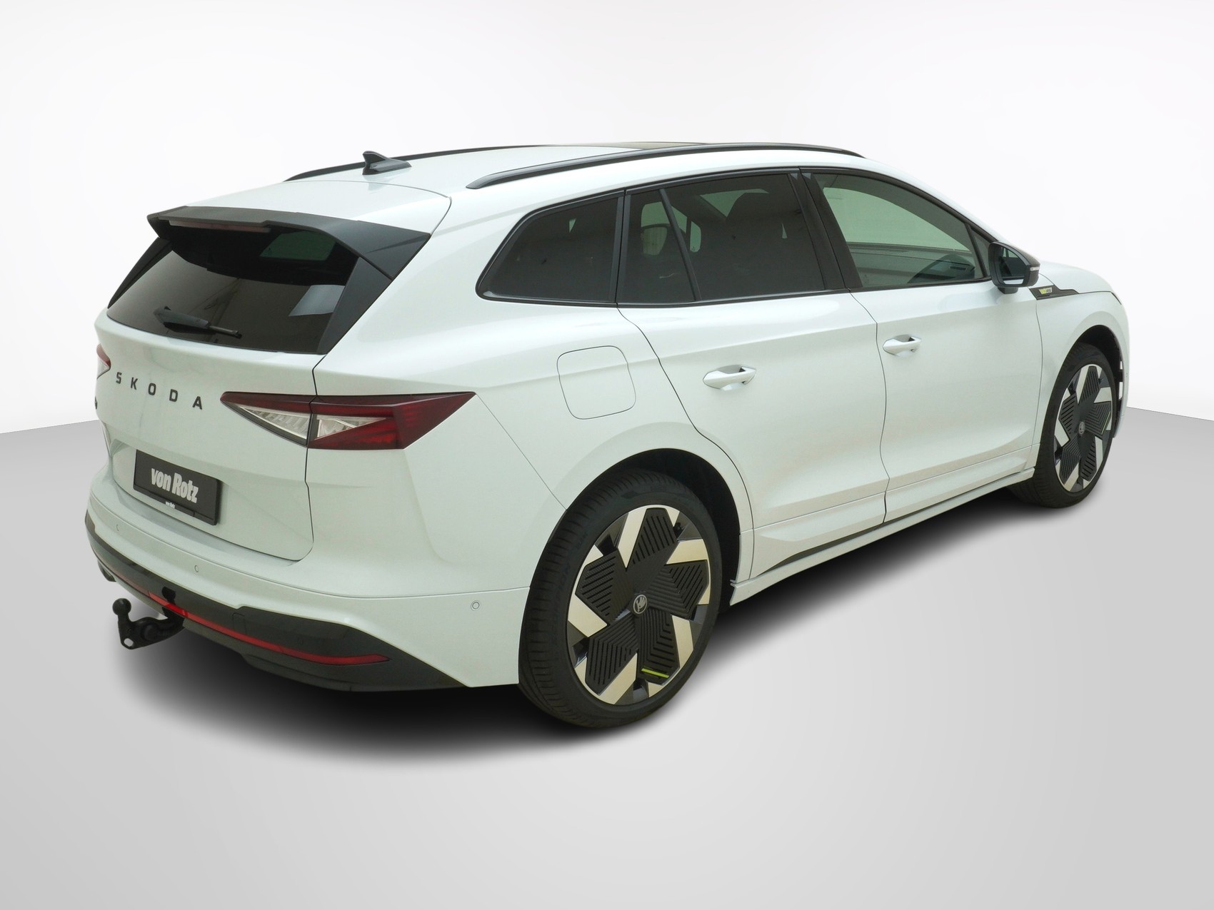 SKODA Enyaq iV RS-Lounge MAXX-image-4