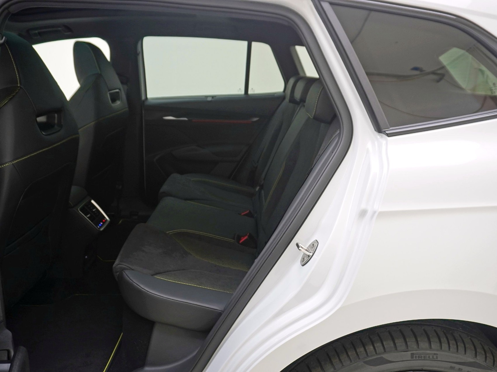 SKODA Enyaq iV RS-Lounge MAXX-image-15