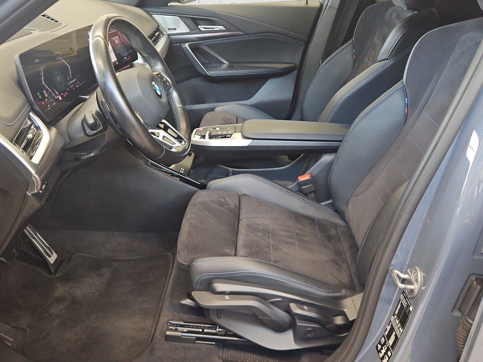 BMW X1 xDrive 23d M Sport 48V-image-9
