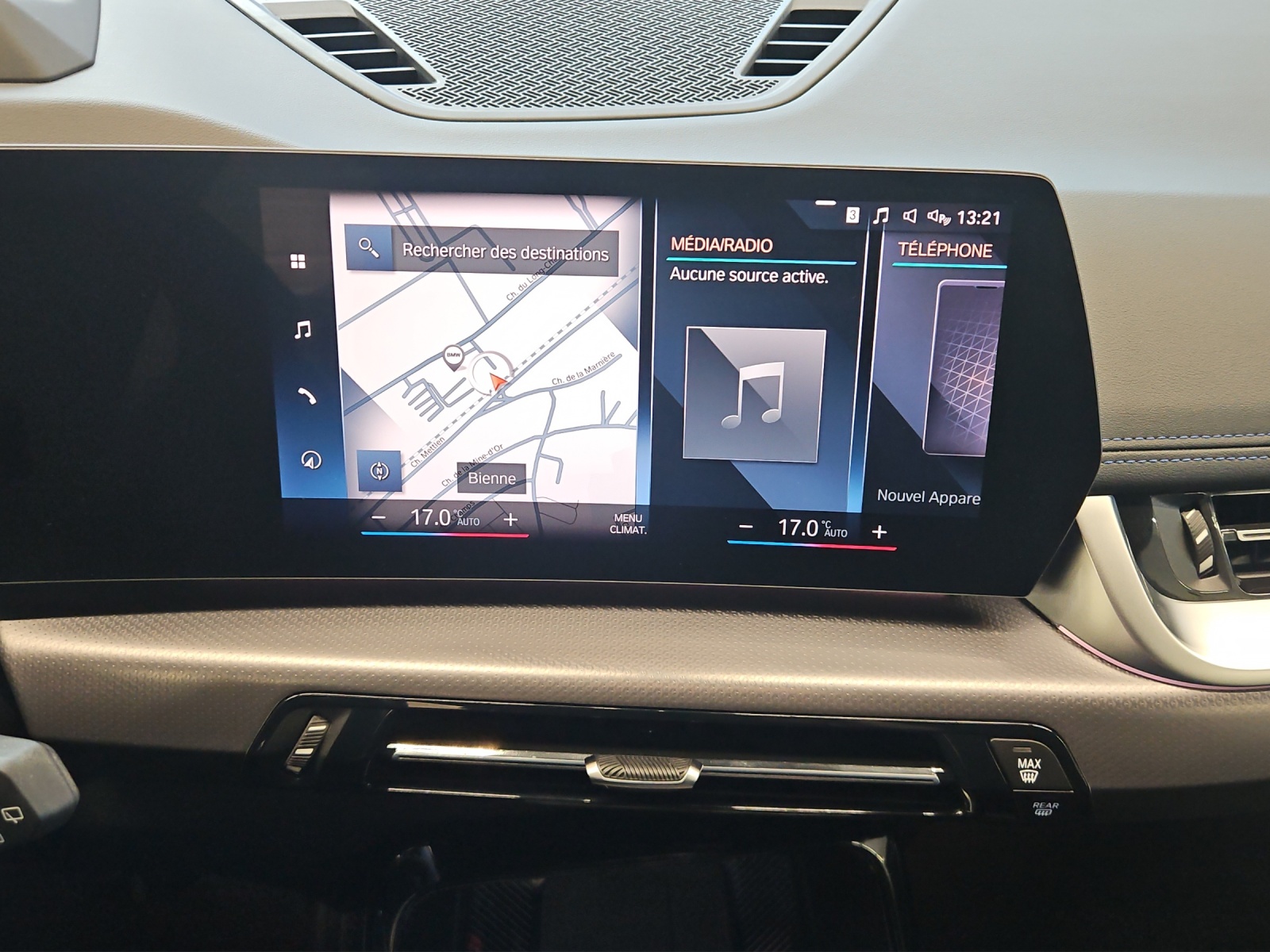 BMW X1 xDrive 23d M Sport 48V-image-12
