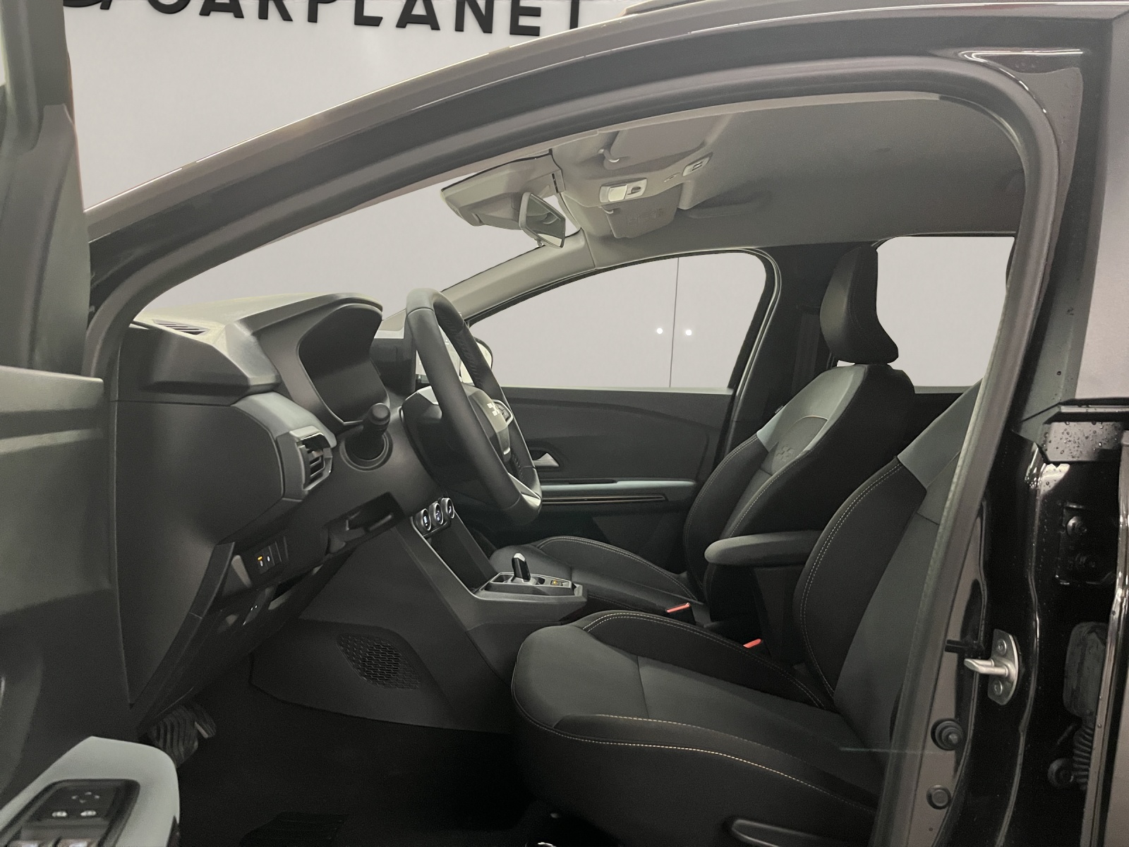 DACIA Jogger 1.8 Hybrid Extreme-image-6