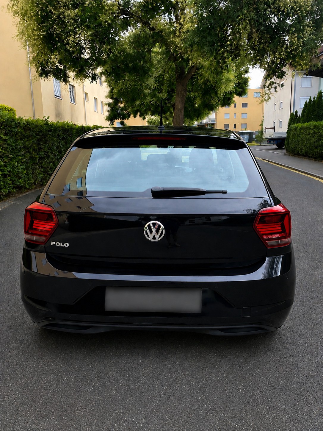 VW Polo 1.0 TSI Comfortline 95 PS | frisch ab MFK & Service | CarPlay | Parksensoren | Notbremsassistent | Top-Zustand-image-4