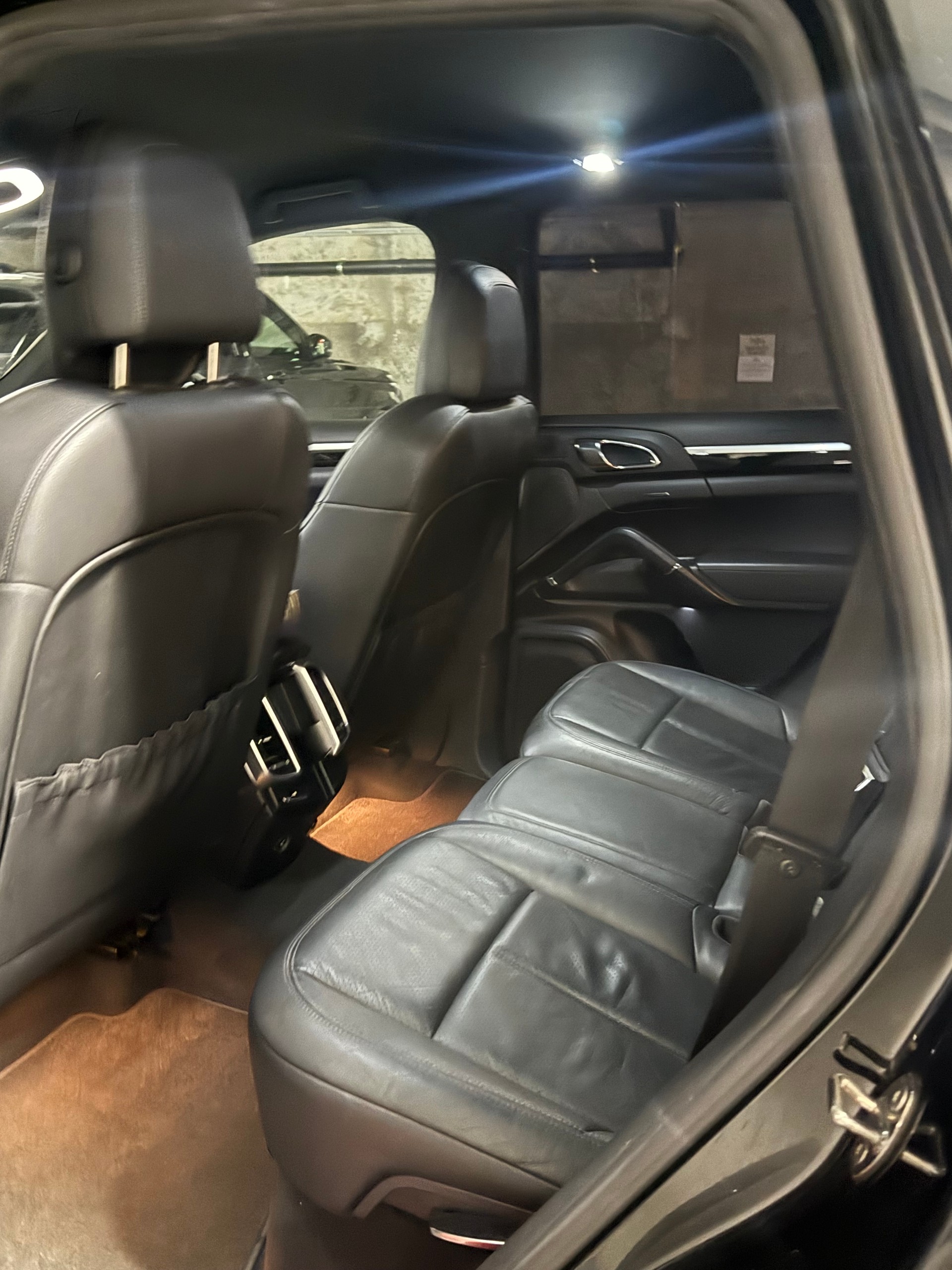 PORSCHE Cayenne Diesel-image-10