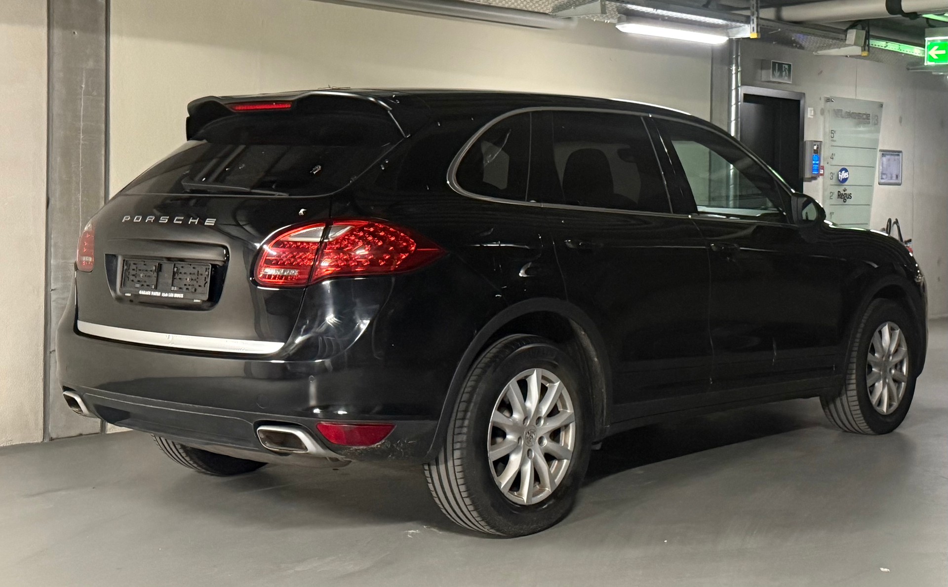 PORSCHE Cayenne Diesel-image-2