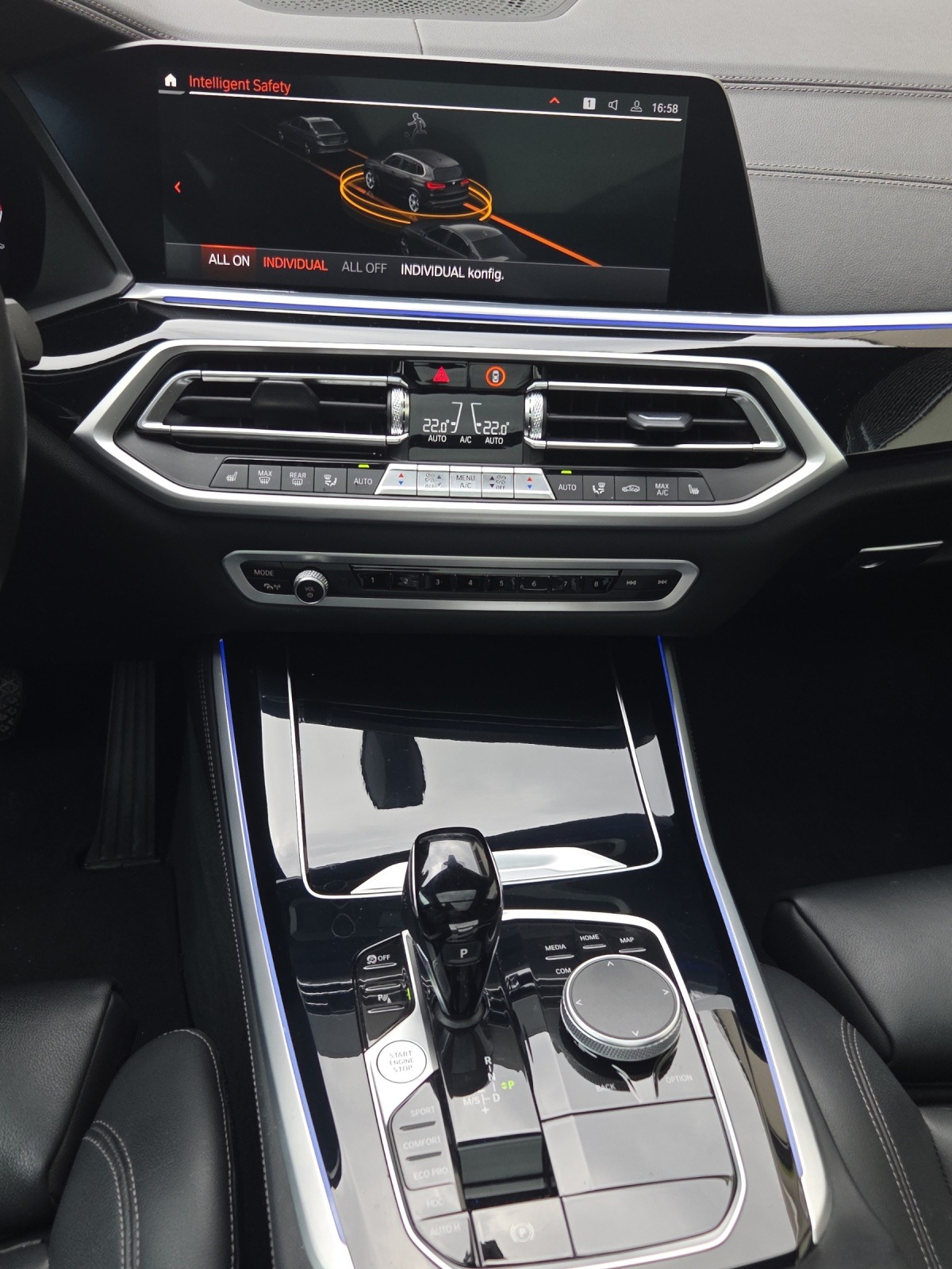 BMW X5 xDrive 48V 30d xLine Steptronic-image-12