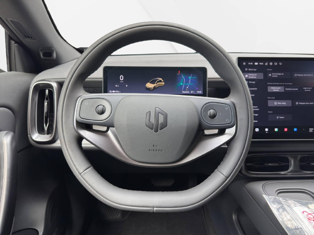 LEAPMOTOR B05 EV-image-5
