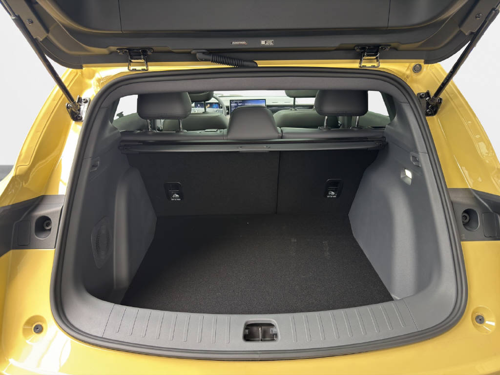LEAPMOTOR B05 EV-image-8