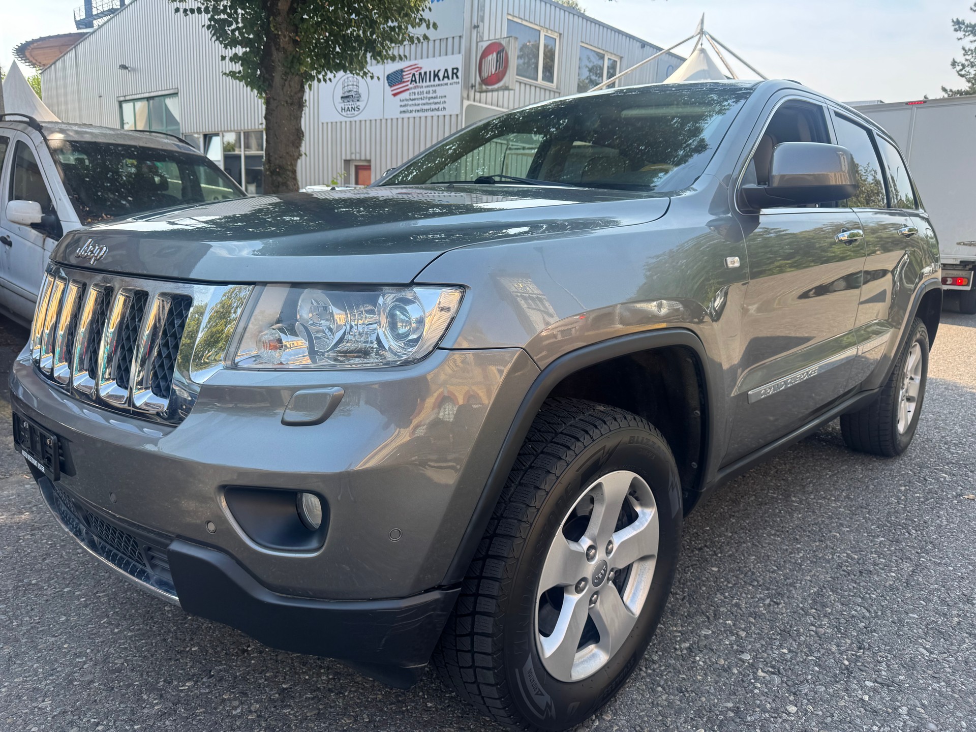 JEEP Grand Cherokee 3.0 CRD Overland Automatic-image-0