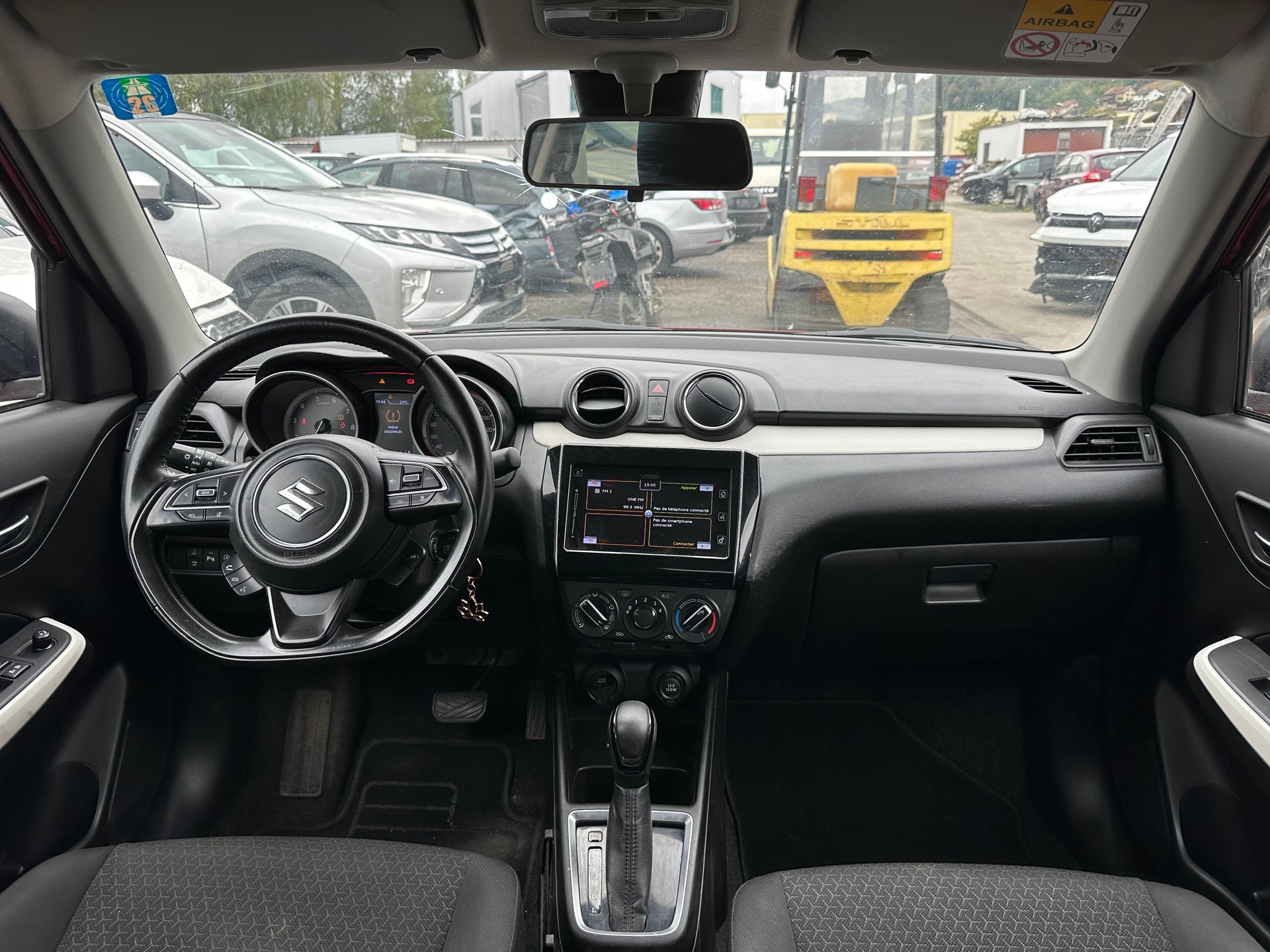 SUZUKI Swift 1.2 Compact Top Hybrid CVT-image-10